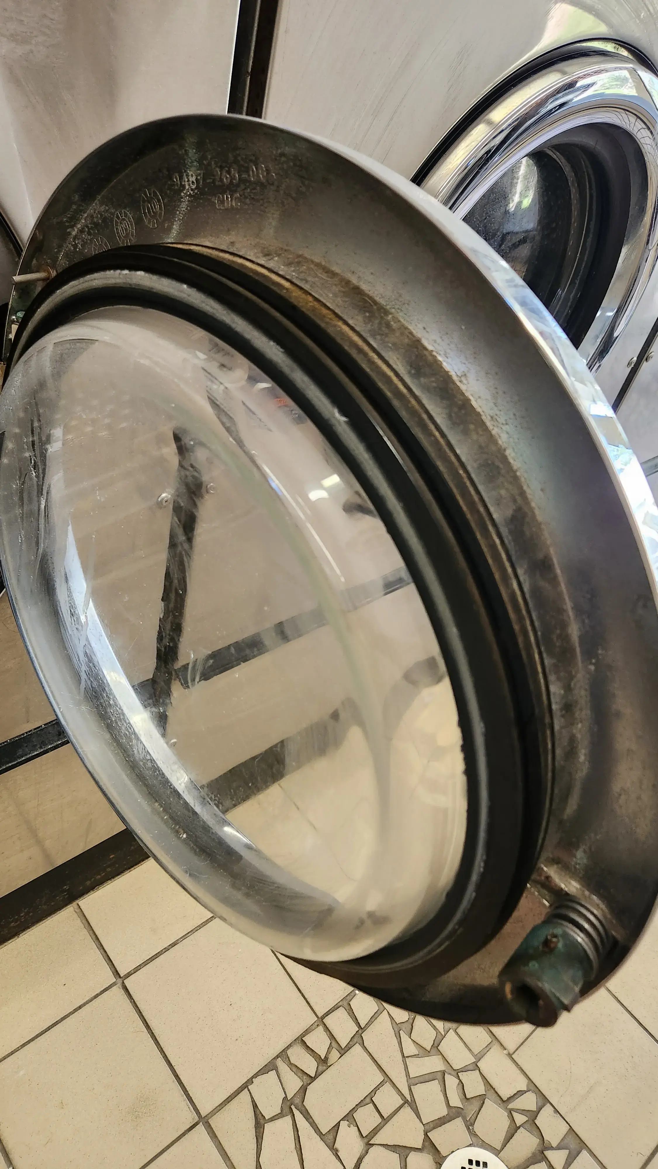 Island Laundromat LLC - Image 7