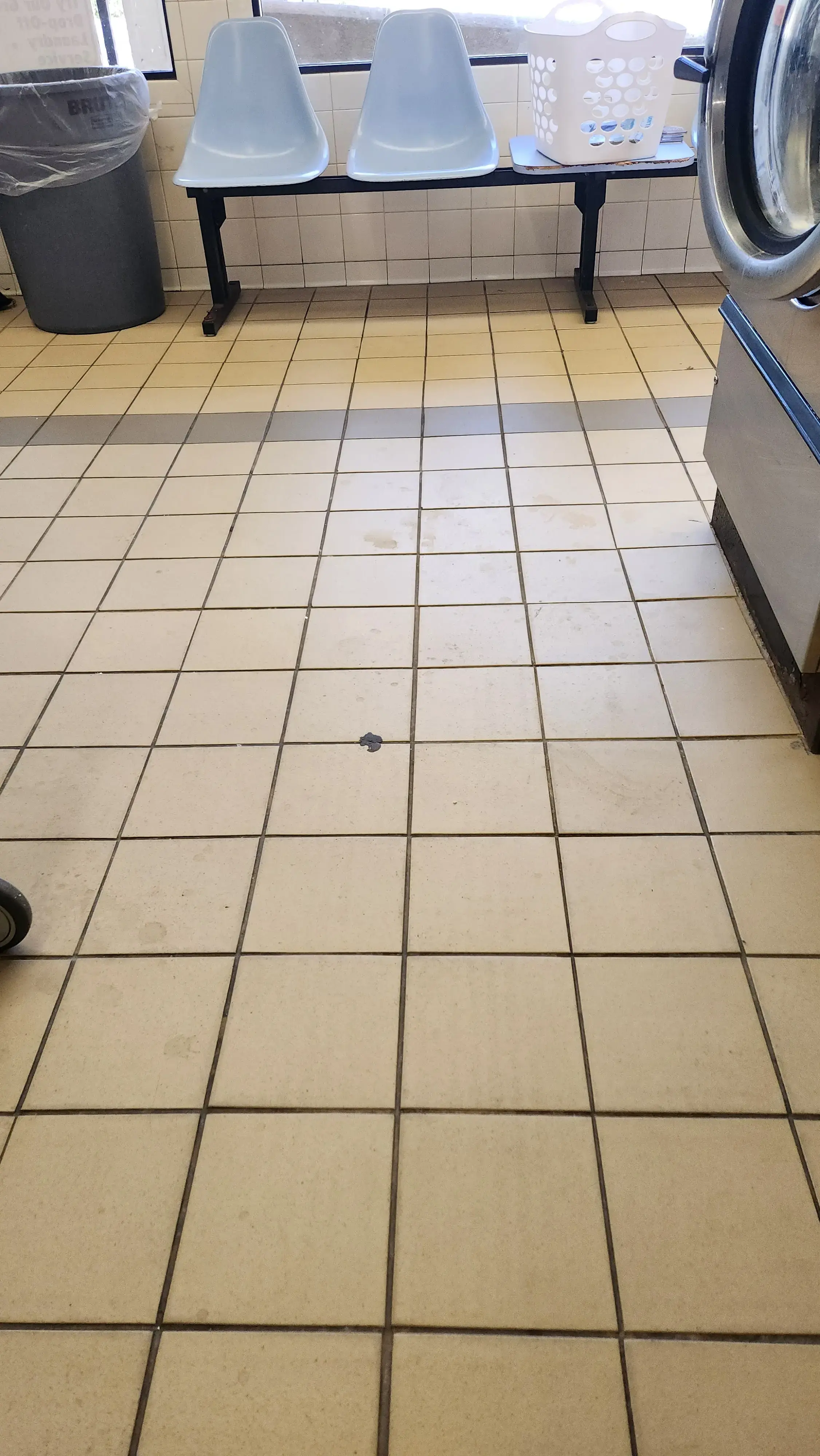 Island Laundromat LLC - Image 14