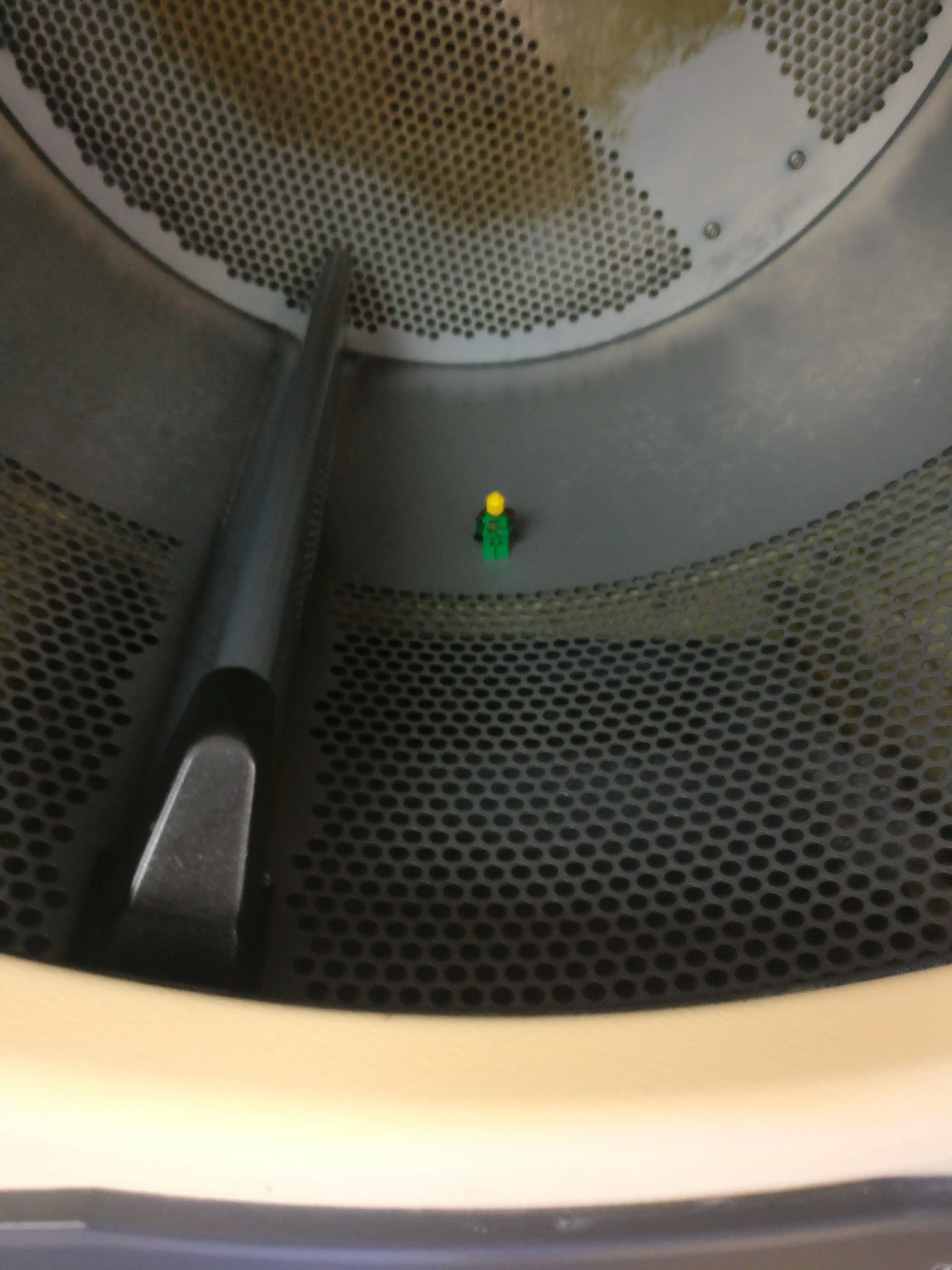 Island Laundromat thumbnail 14