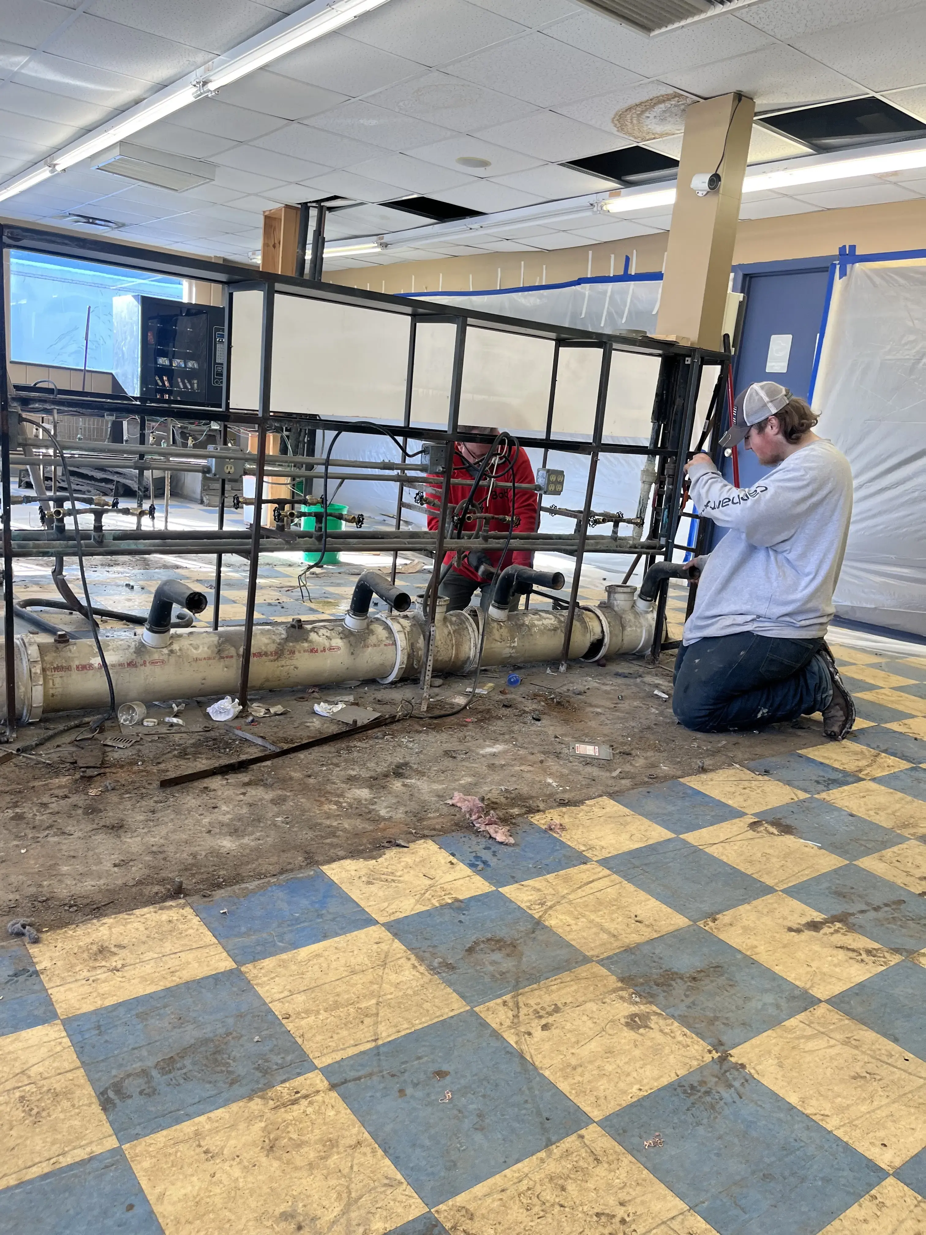 Itoro & Don’s Kwik Wash Churubusco - Image 6