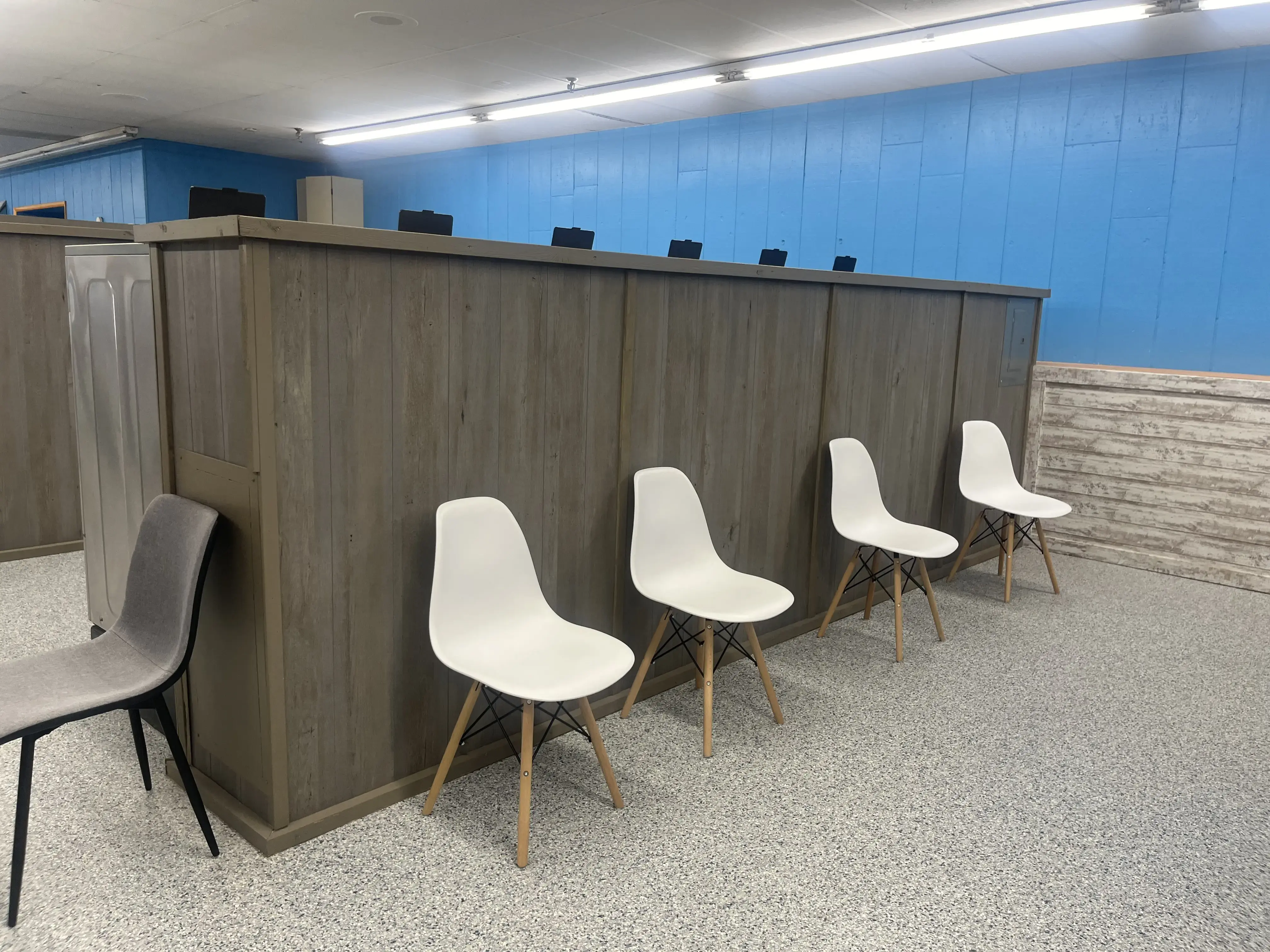 Itoro & Don’s Kwik Wash Laundromat & Dry Cleaners - Image 4