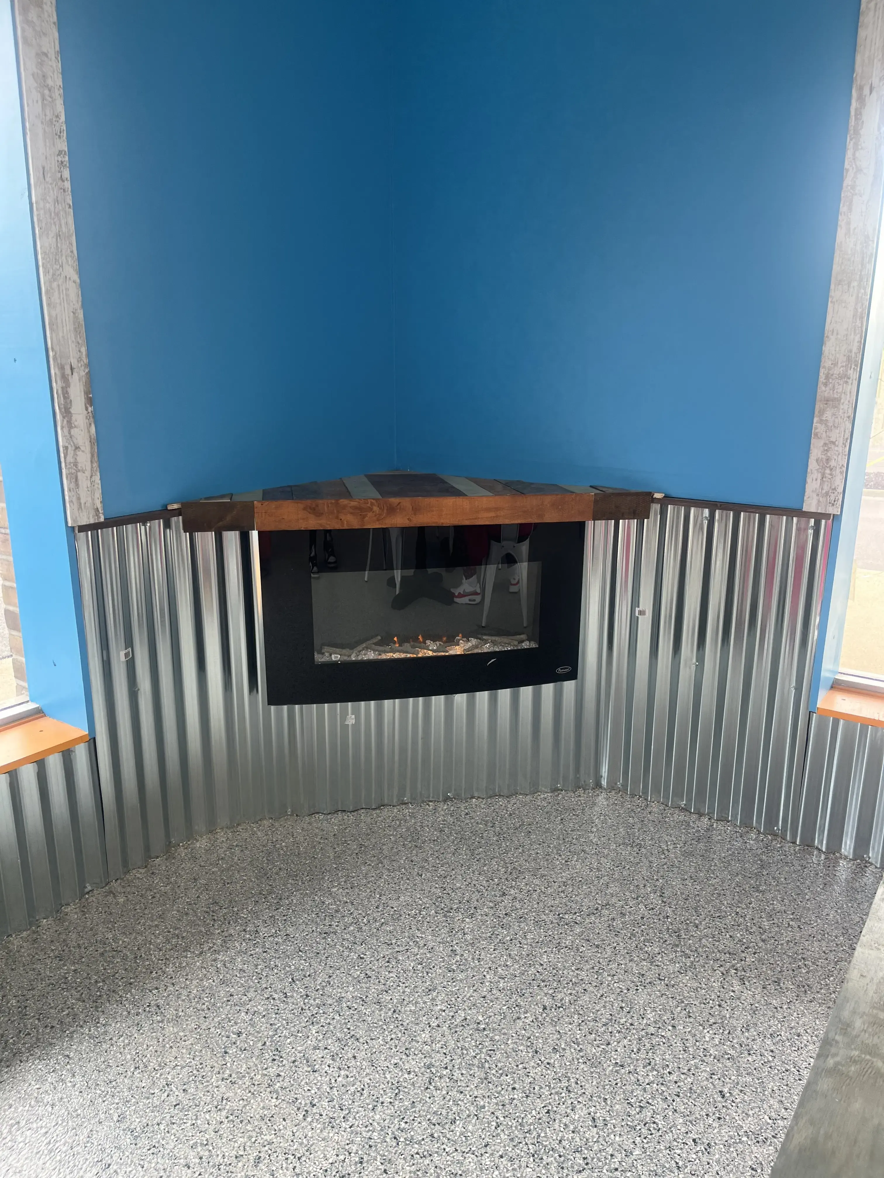 Itoro & Don’s Kwik Wash Laundromat & Dry Cleaners - Image 7