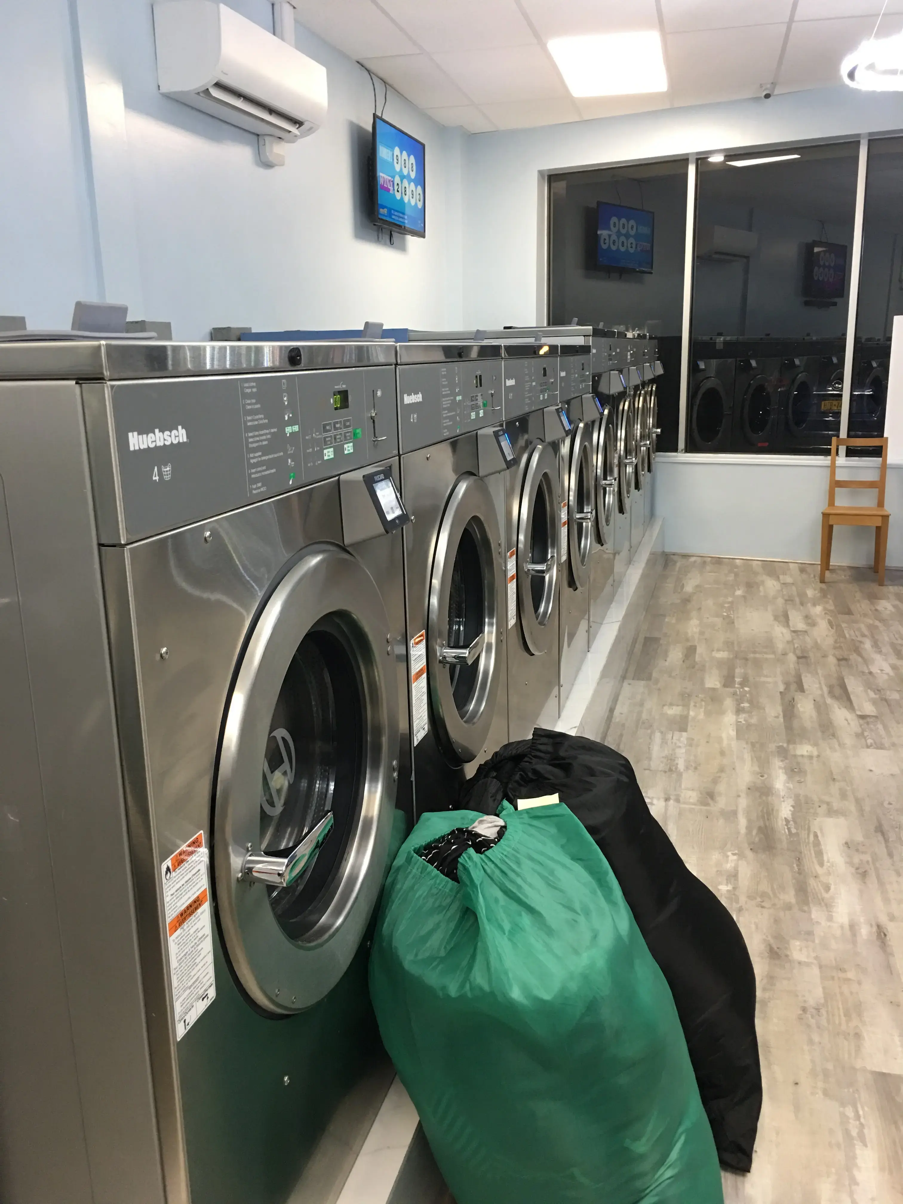 It's a Wash USA Amityville - Image 14