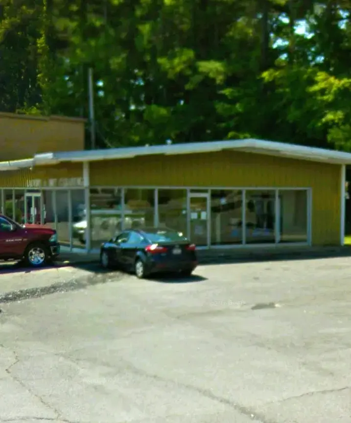 Iuka Laundry thumbnail 14