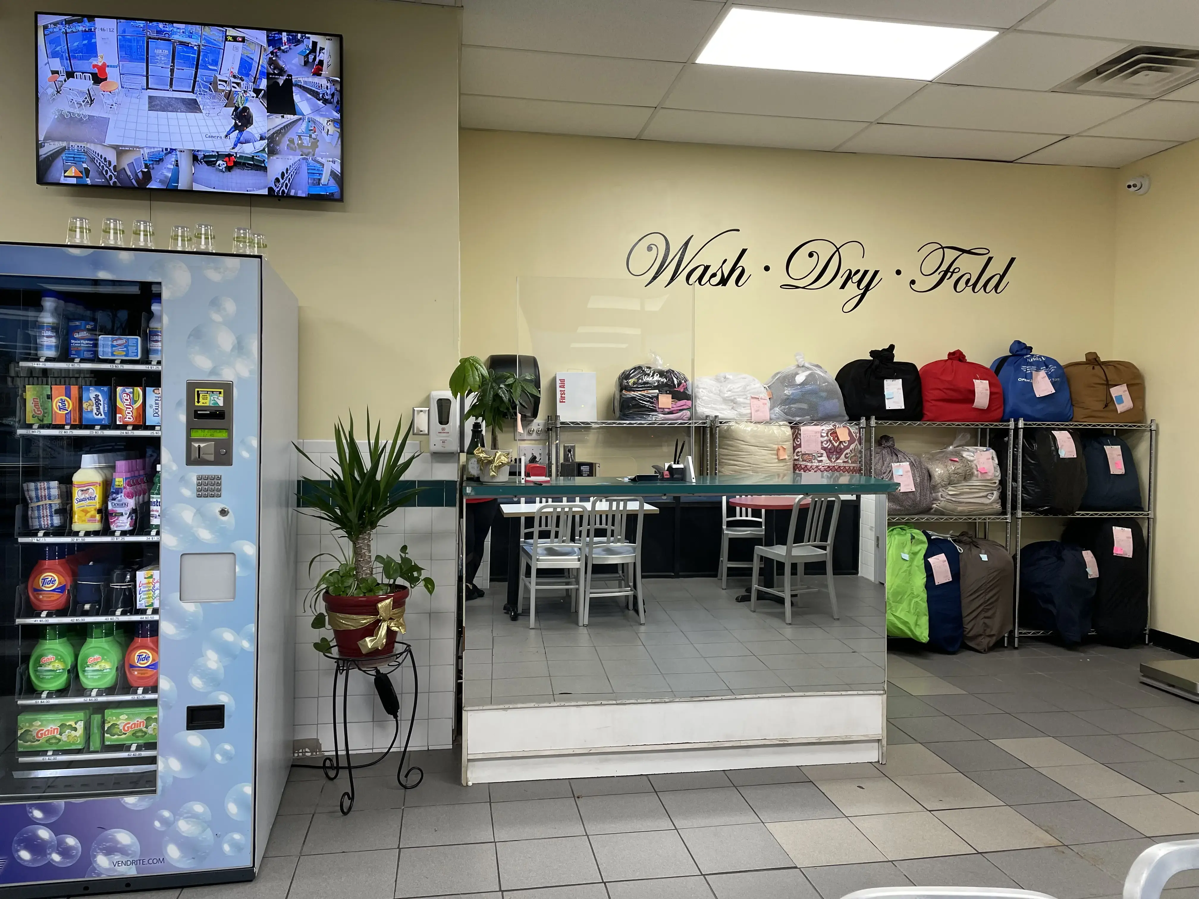 Ivy Hill Laundromat - Image 12