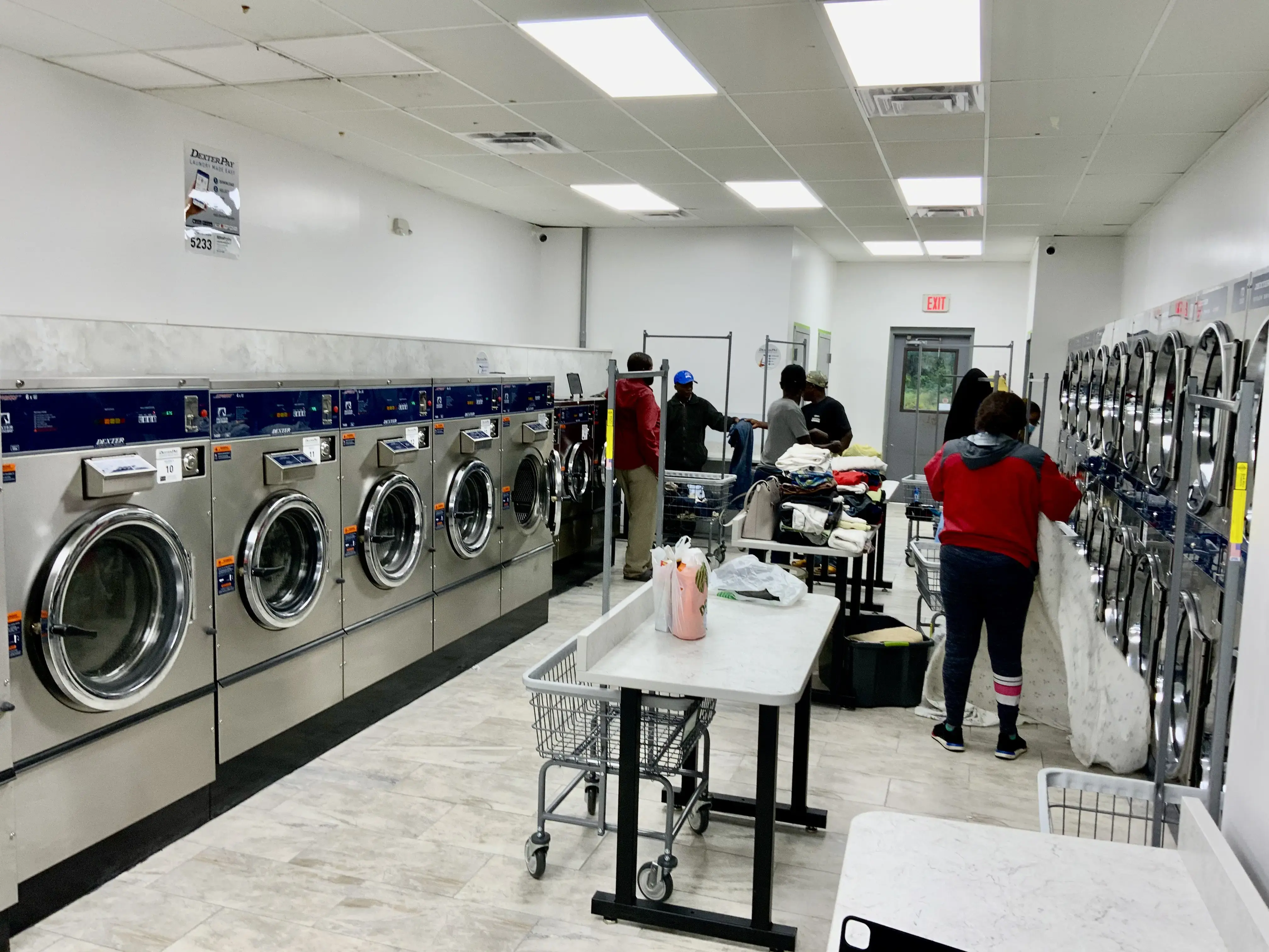 iWash 365 Laundromats thumbnail 6