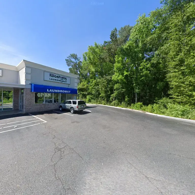 iWash 365 Laundromats - Image 10