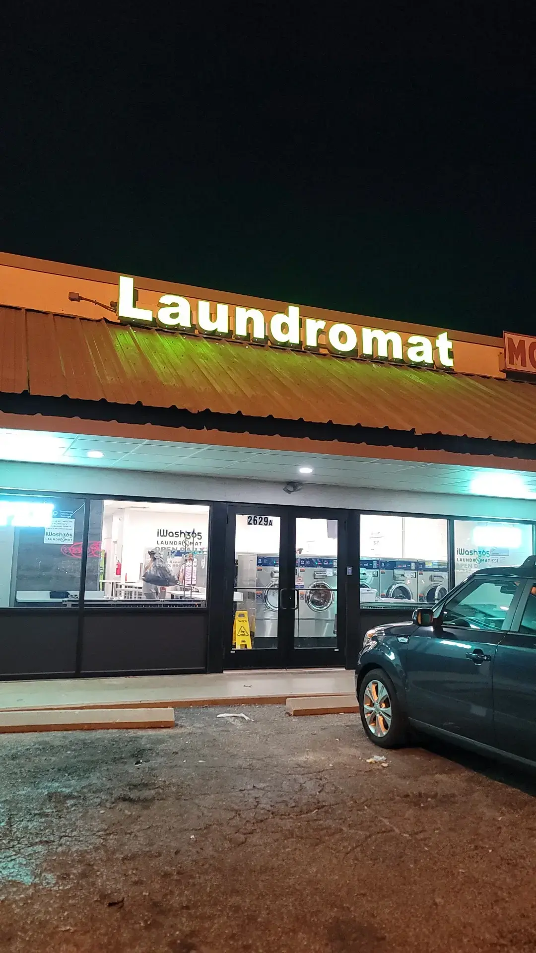 iWash 365 Laundromats thumbnail 4