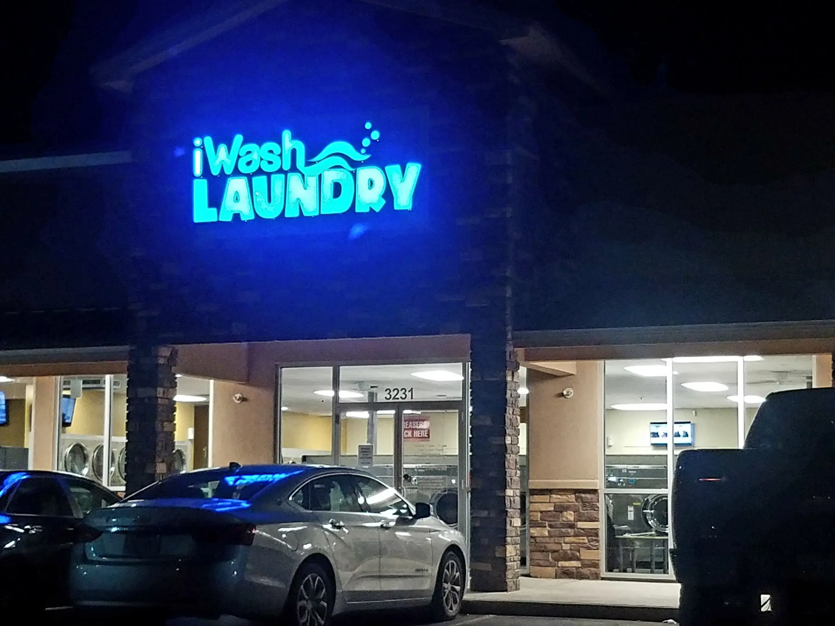 iWash Laundry - Image 12
