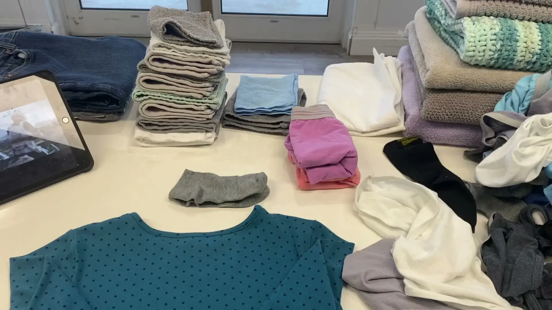 J M S Dry Cleaners & Laundry Service thumbnail 8