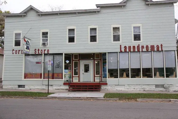 J T's Wash & Mart - Image 10