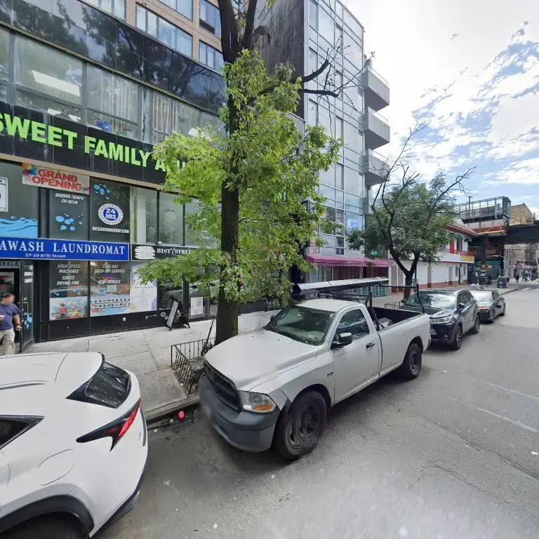 Jackson Heights Megawash Inc. thumbnail 19