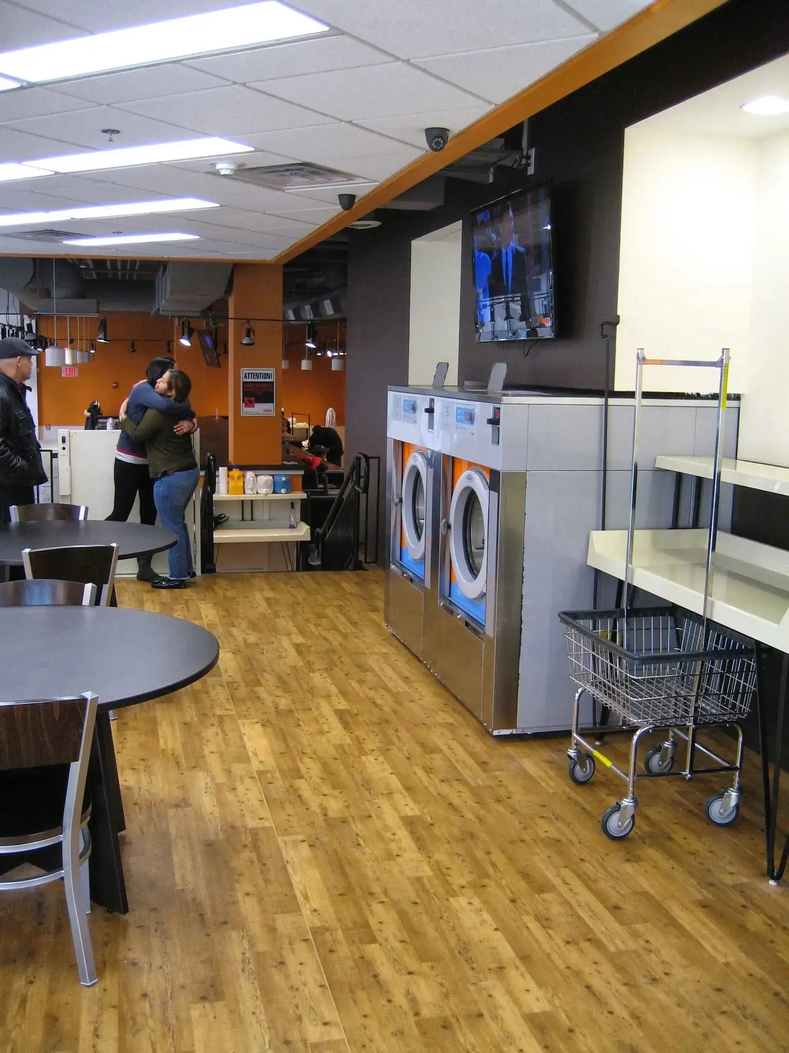 Jackson Square Laundromat thumbnail 9