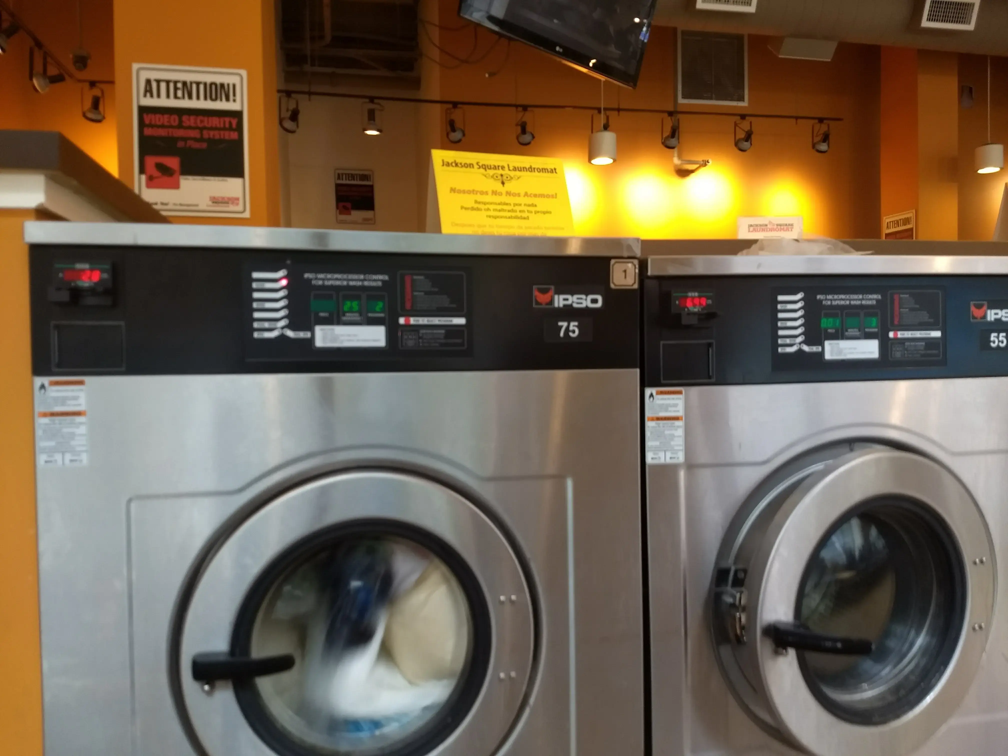 Jackson Square Laundromat - Image 2