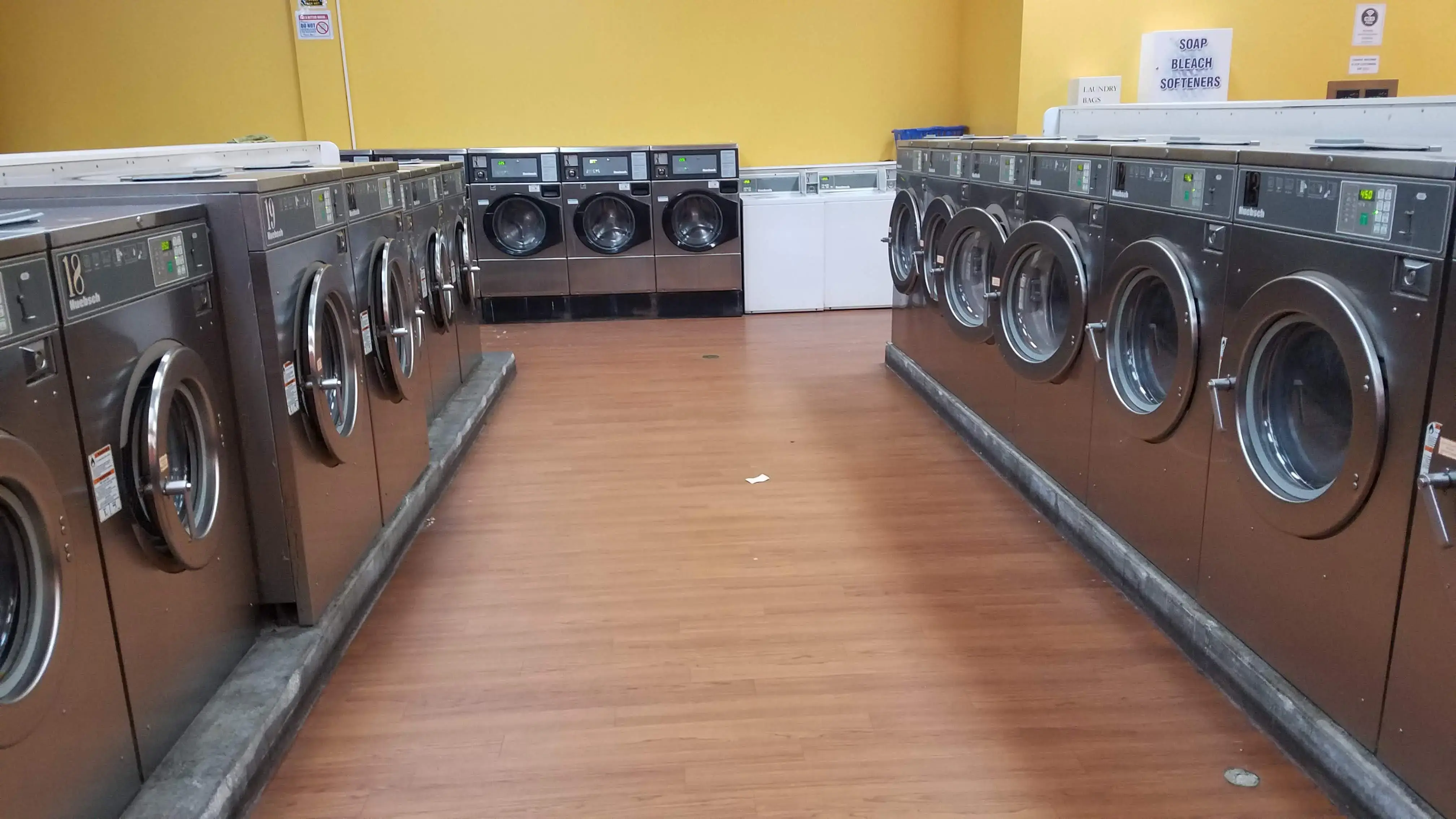 JACKYS COIN LAUNDRY thumbnail 19