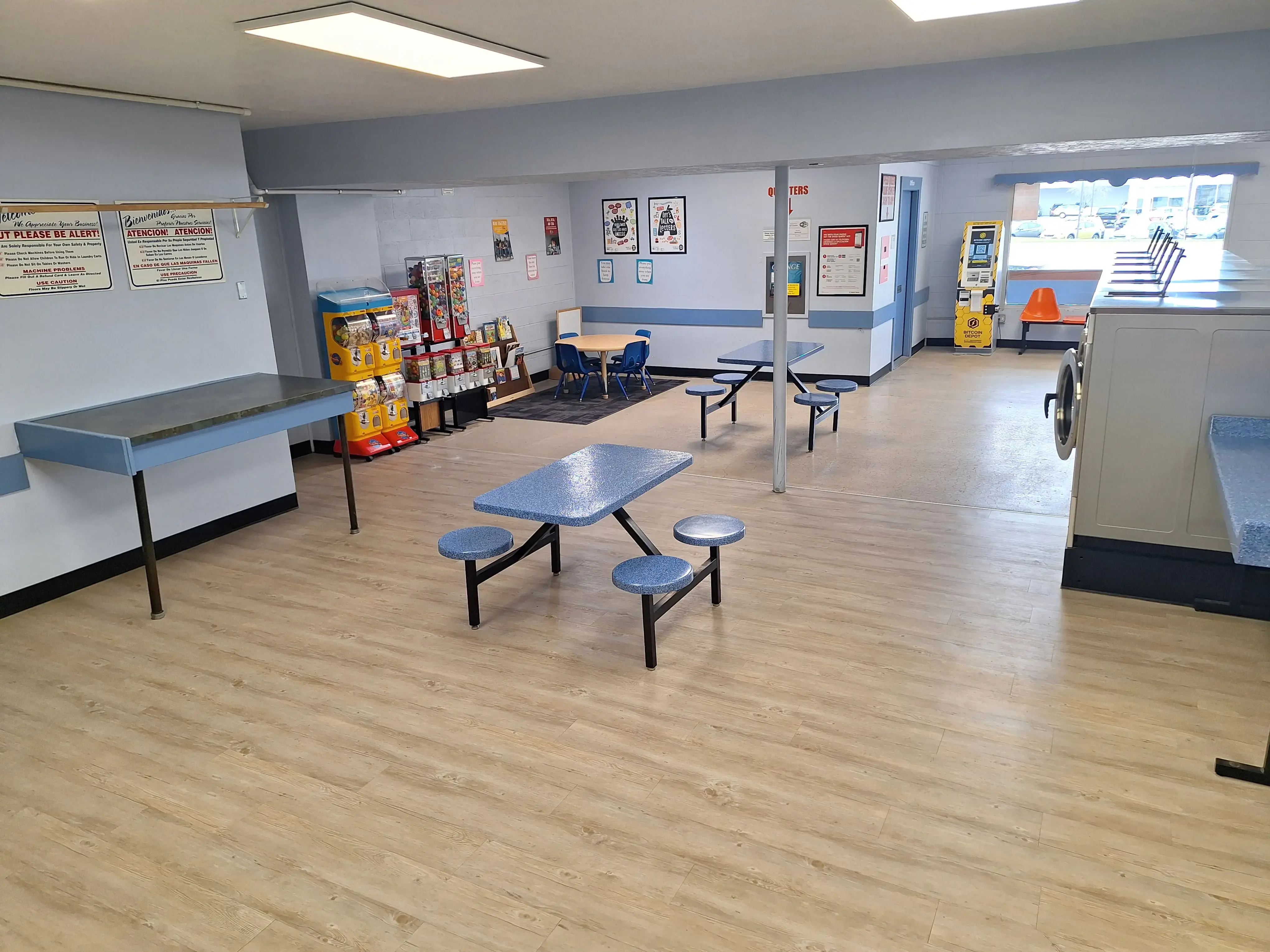Jag's Laundromat - Image 11