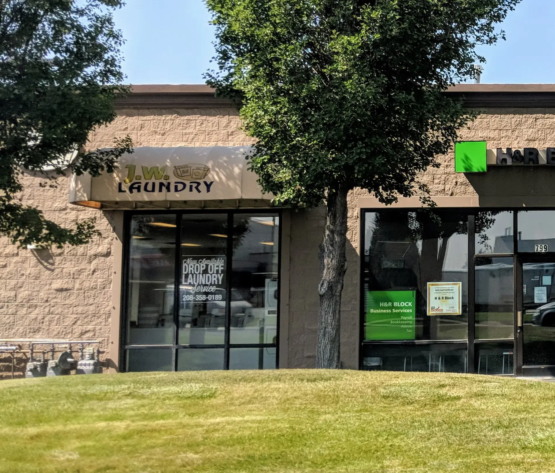 Jag's Laundromat - Image 11