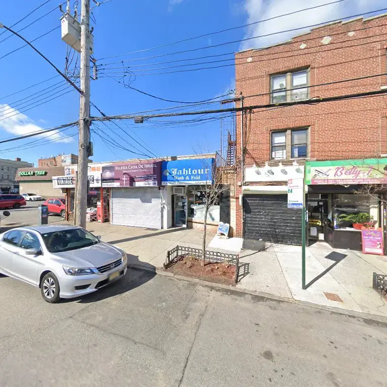 Jahlour Wash & Fold Laundromat - Image 3