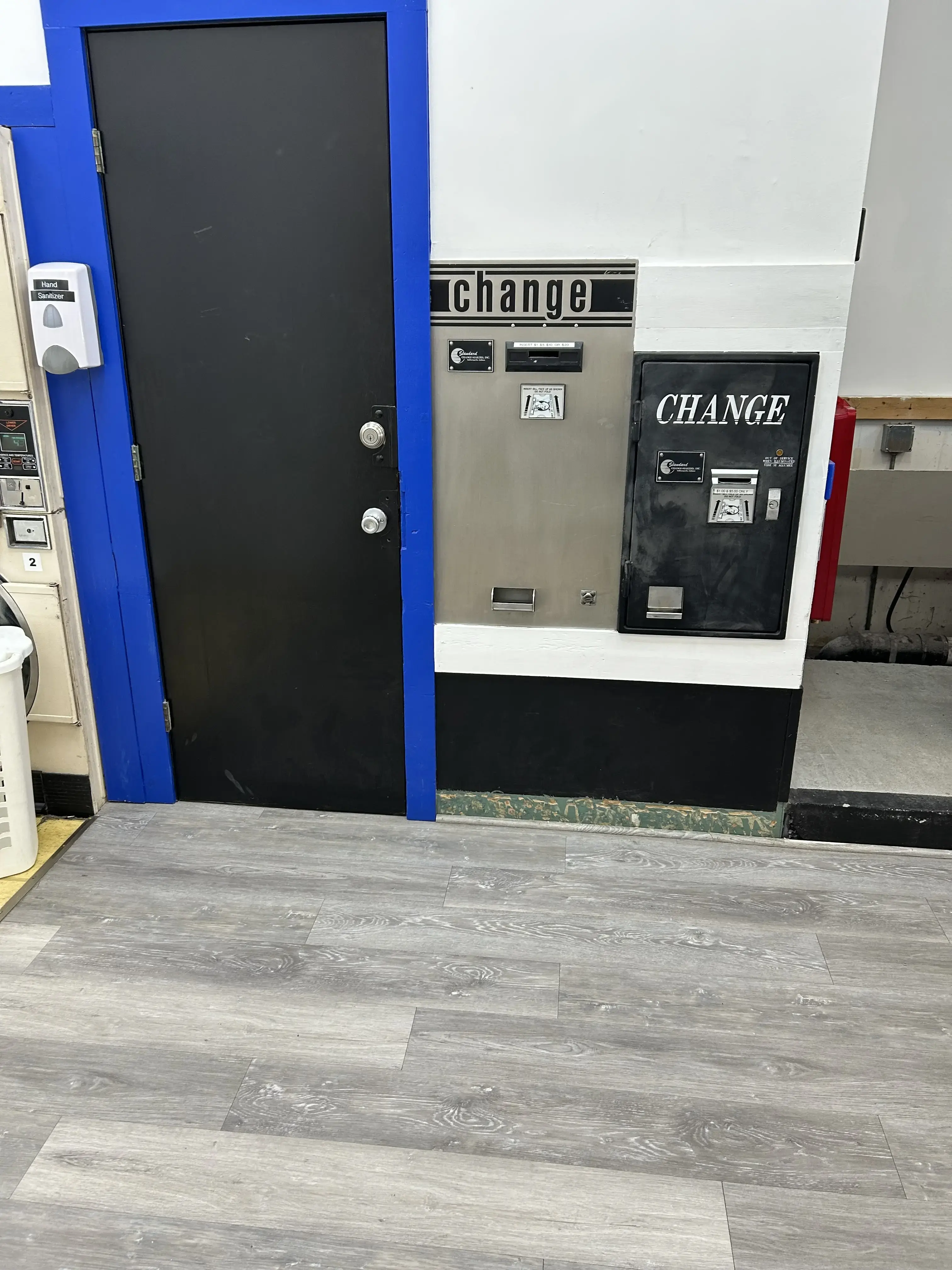 James Laundromat thumbnail 4