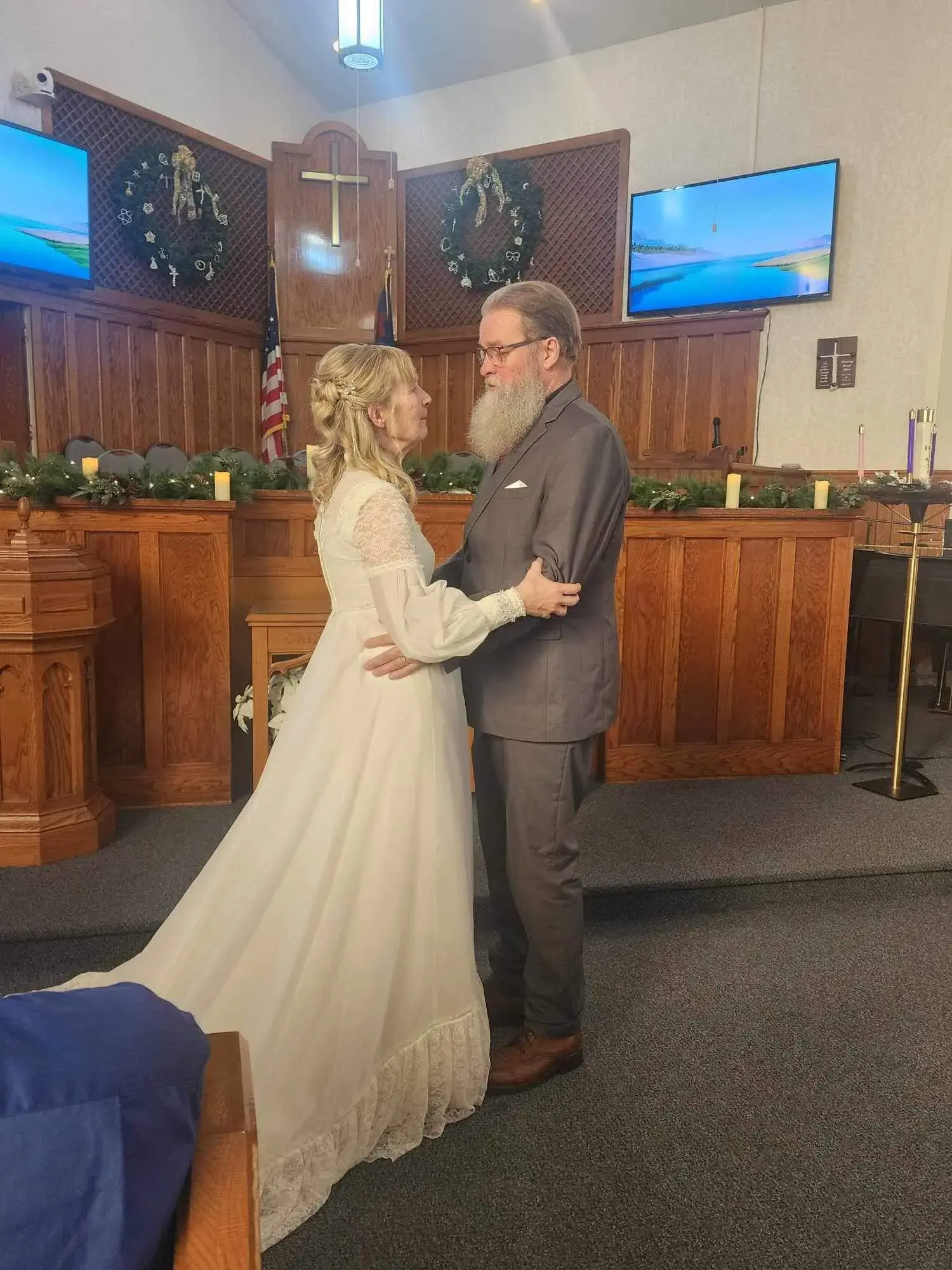 Jan's Professional Dry Cleaners - Michigan's Premier Dry Cleaning Company - Image 16