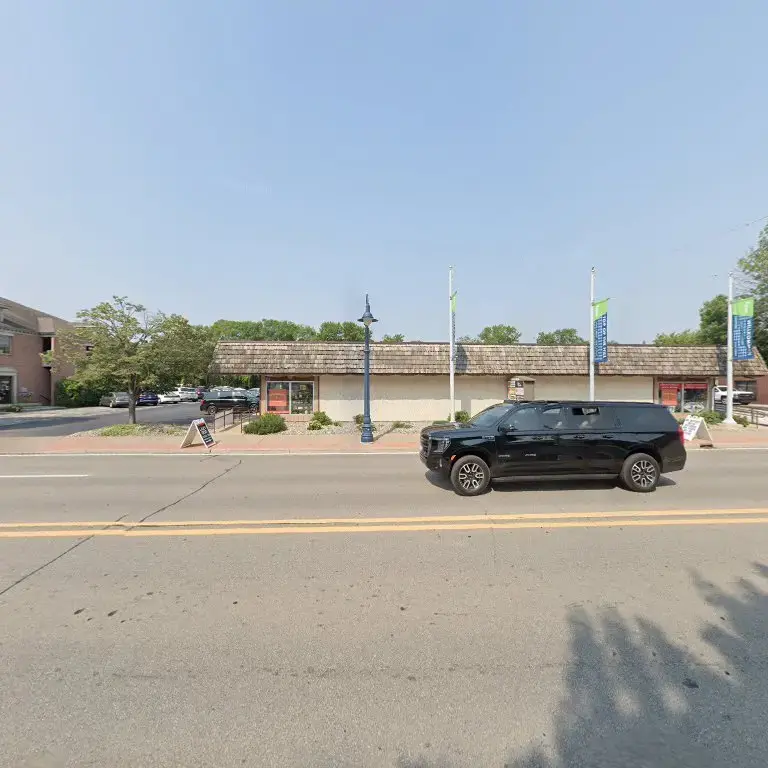 Jan's Professional Dry Cleaners Frankenmuth - Image 9