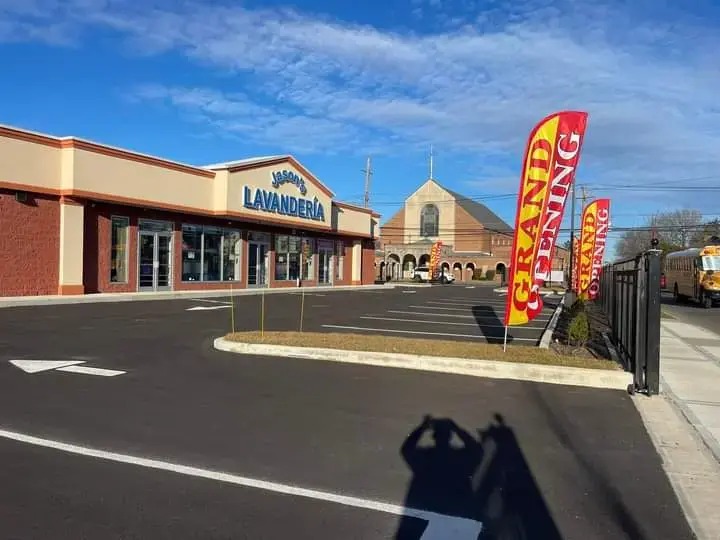 Jason's Laundromat thumbnail 11