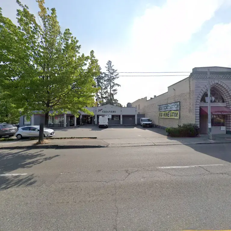 Jay's Cleaners location