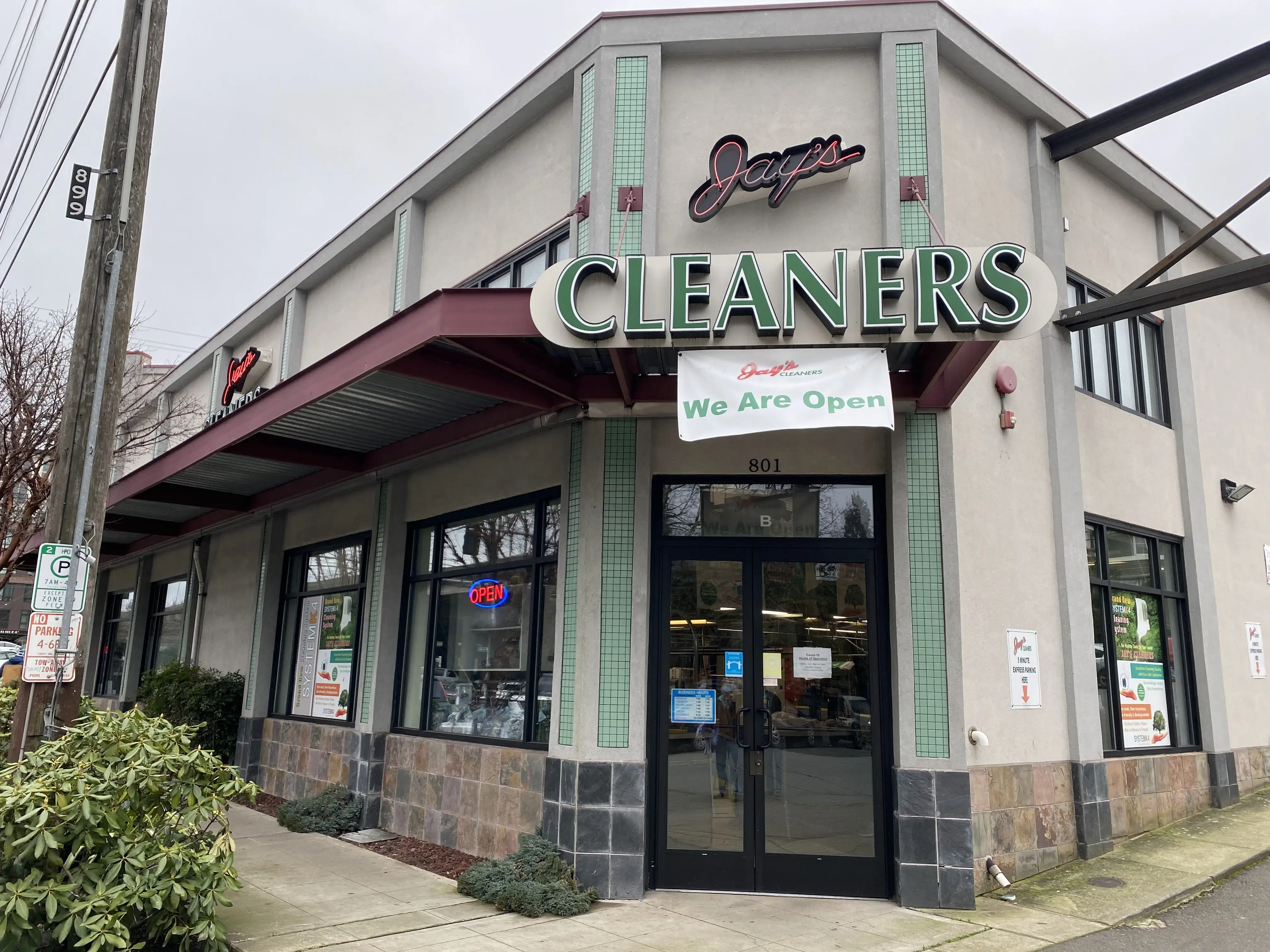 Jay's Dry Cleaners Roosevelt - Image 2