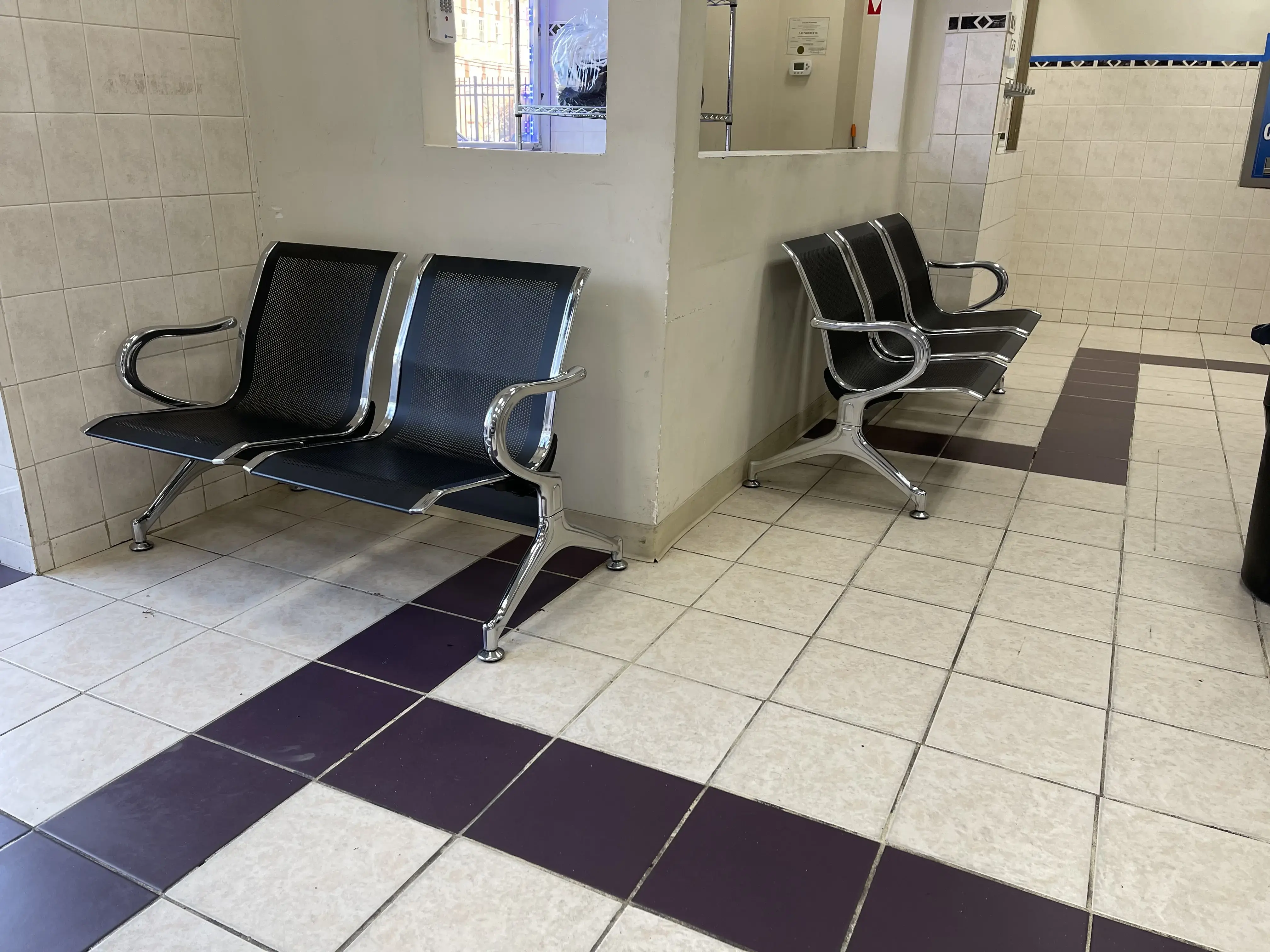 Jay’s Laundromat thumbnail 13