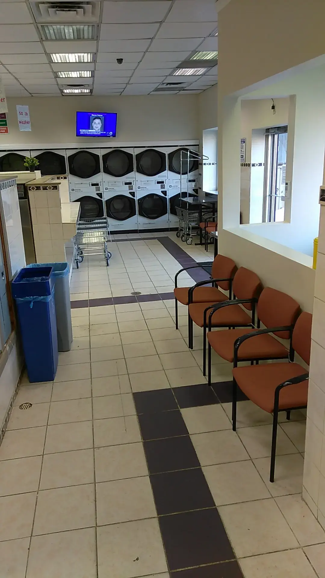 Jay’s Laundromat thumbnail 12