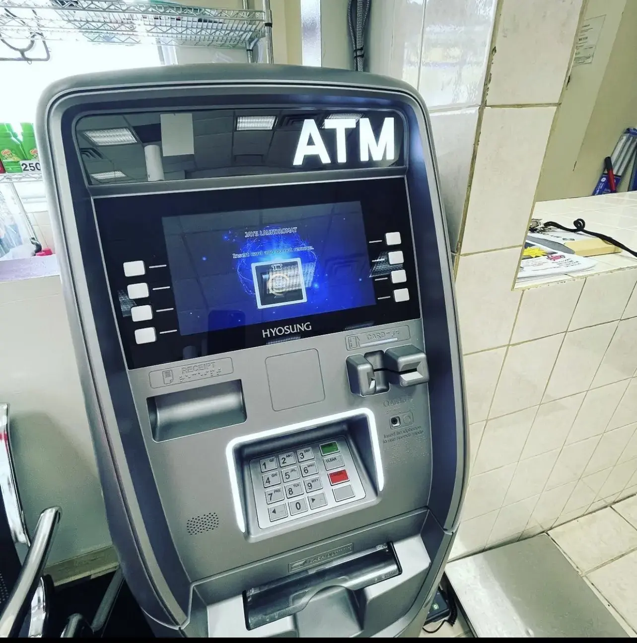 Jay’s Laundromat - Image 8