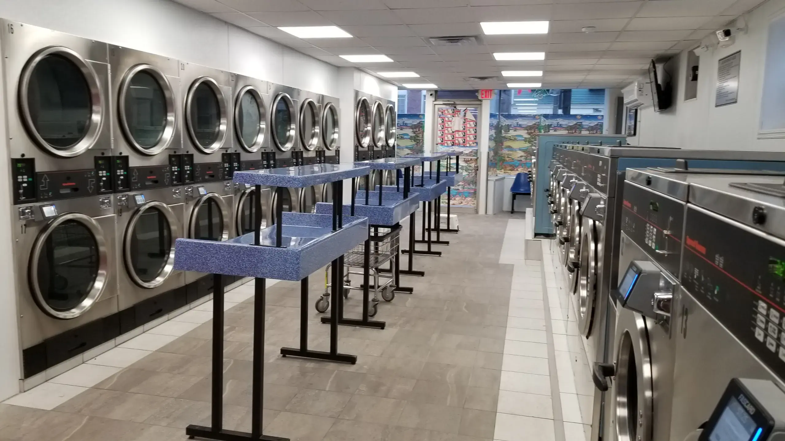 Jay's Wash & Dry - Image 12