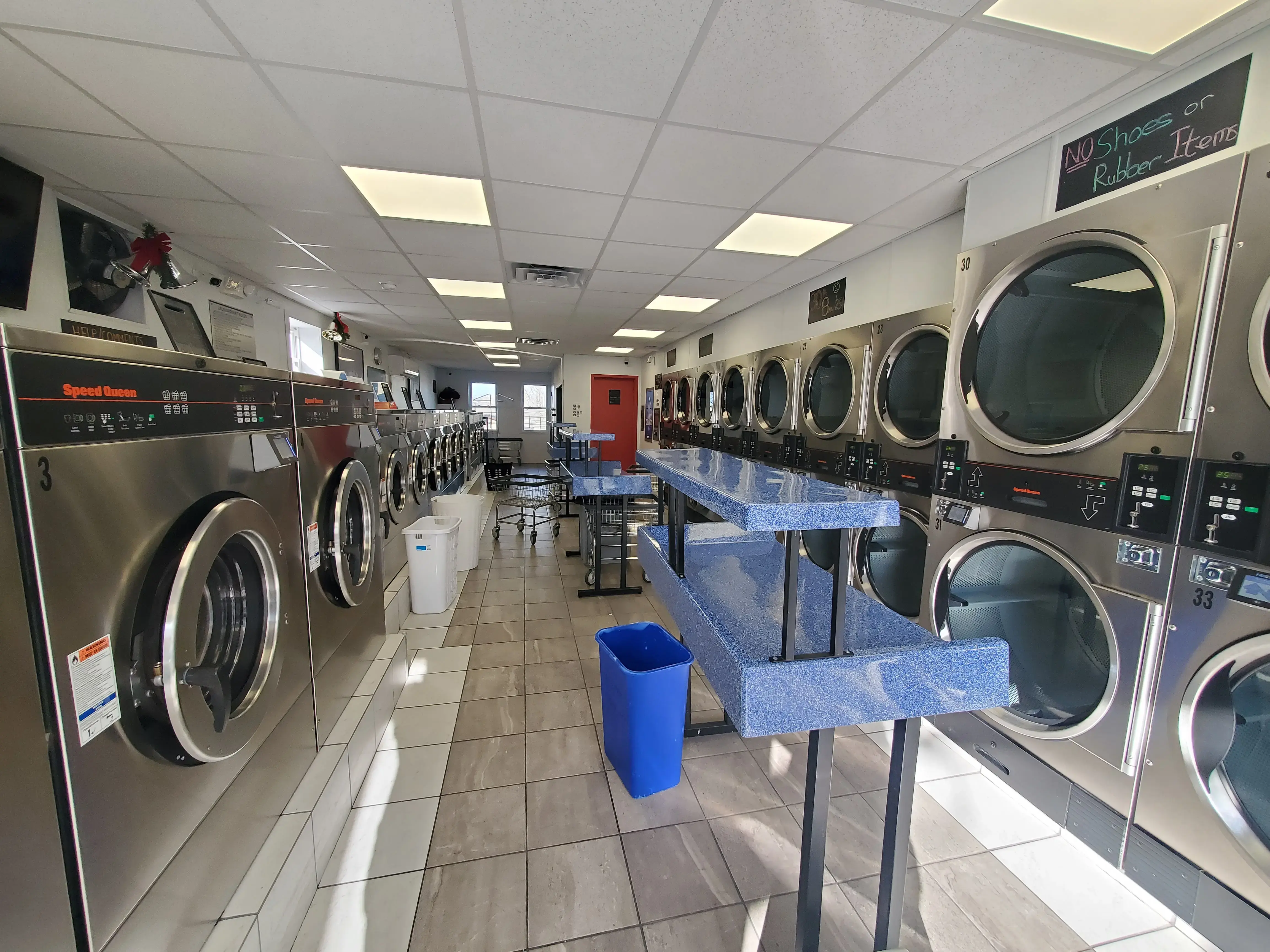 Jay's Wash & Dry - Image 13