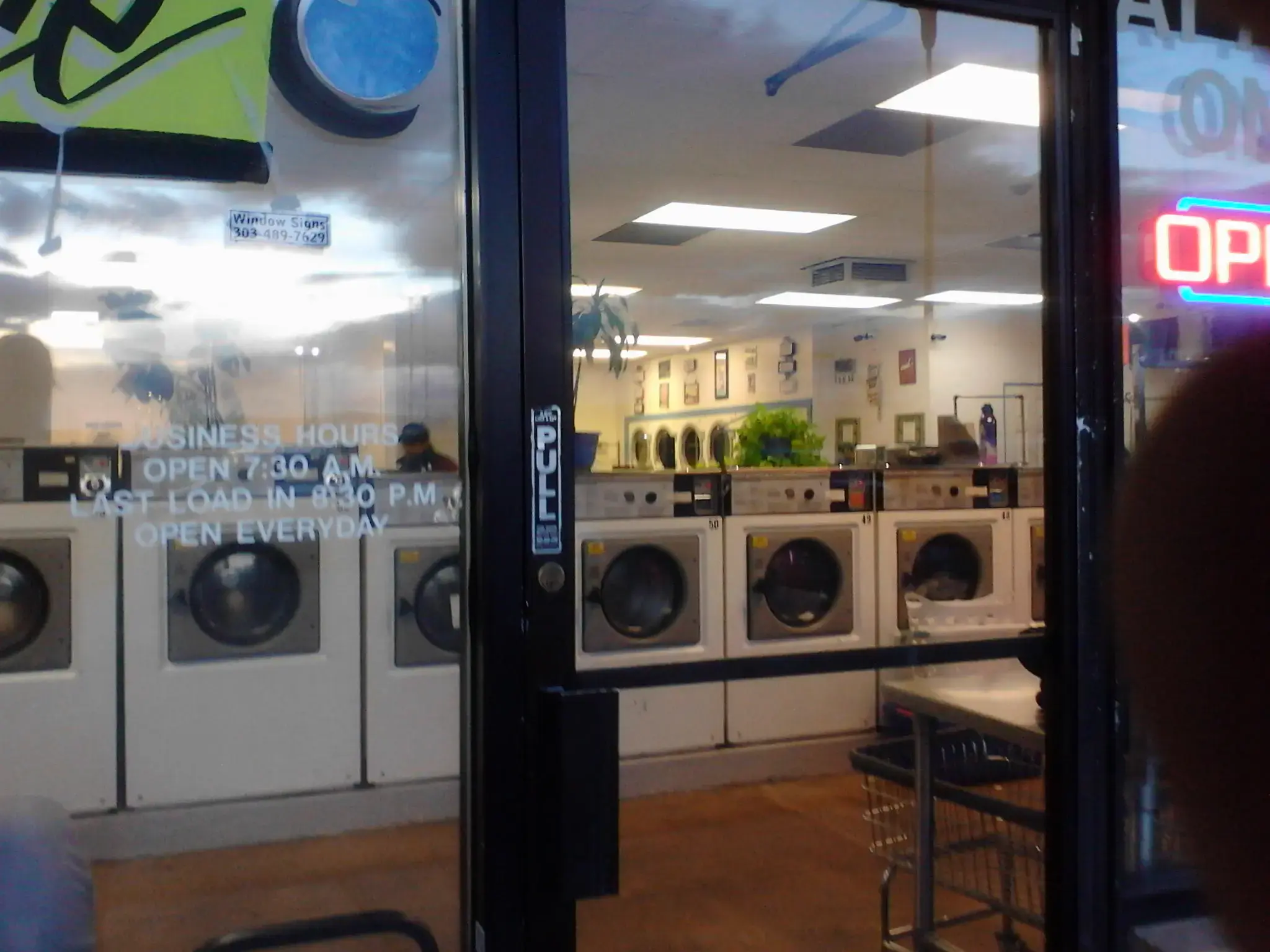 JCRS Coin Laundry thumbnail 11