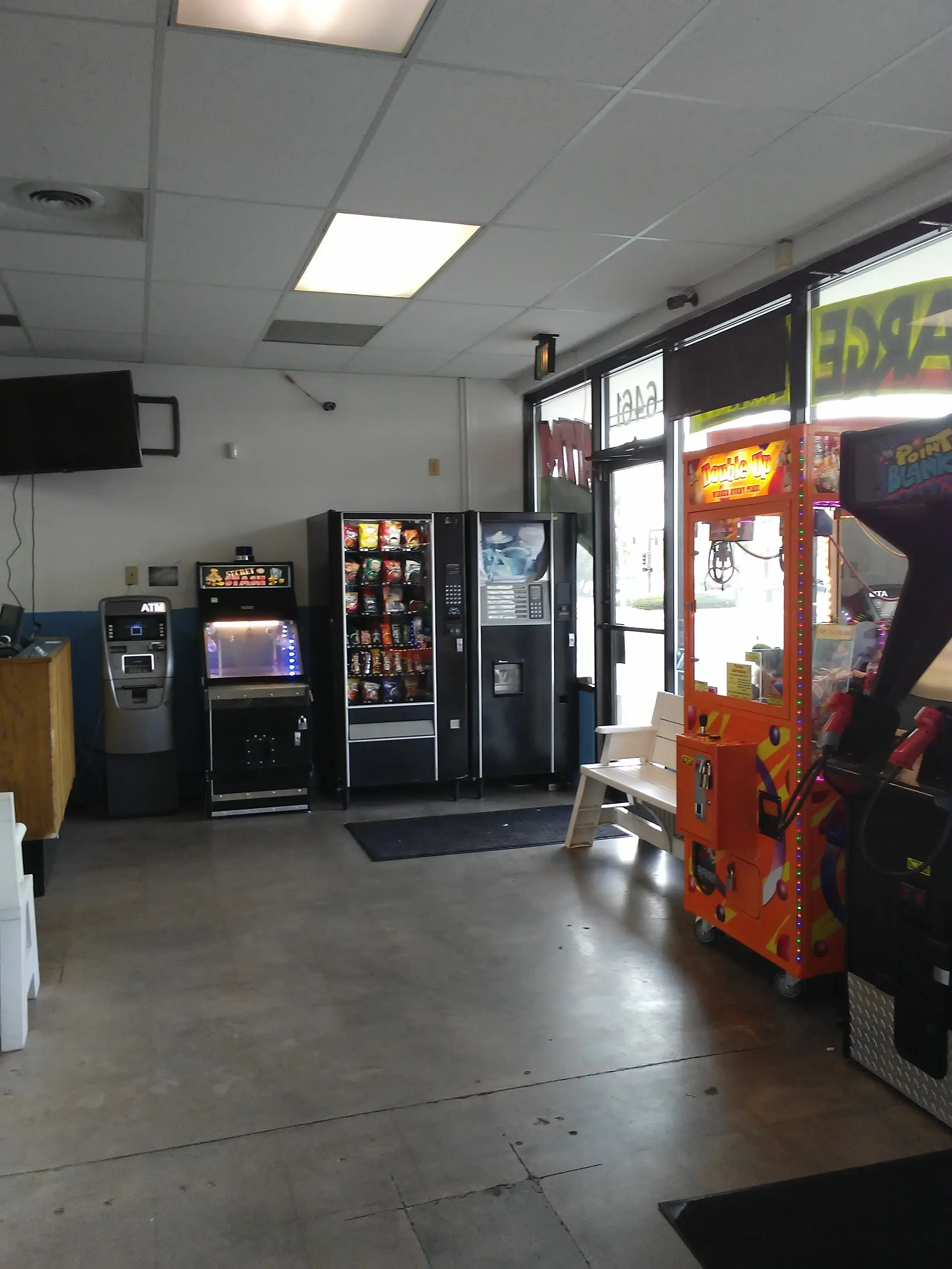 JCRS Coin Laundry thumbnail 2