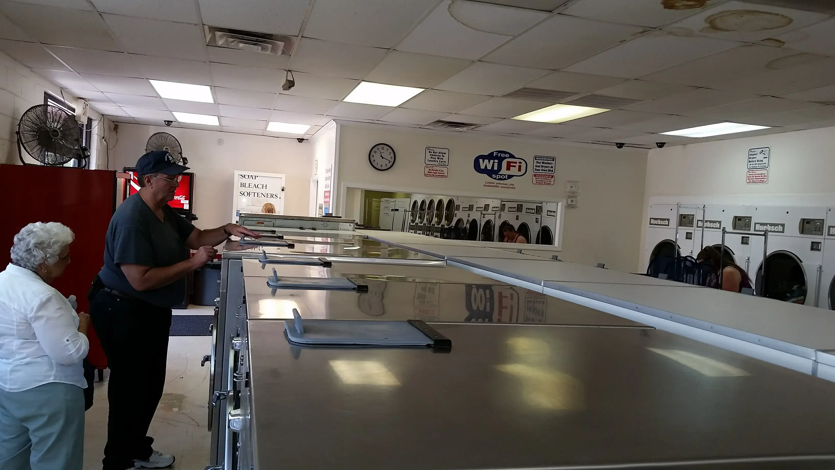 Jefferson City Coin Laundry thumbnail 7