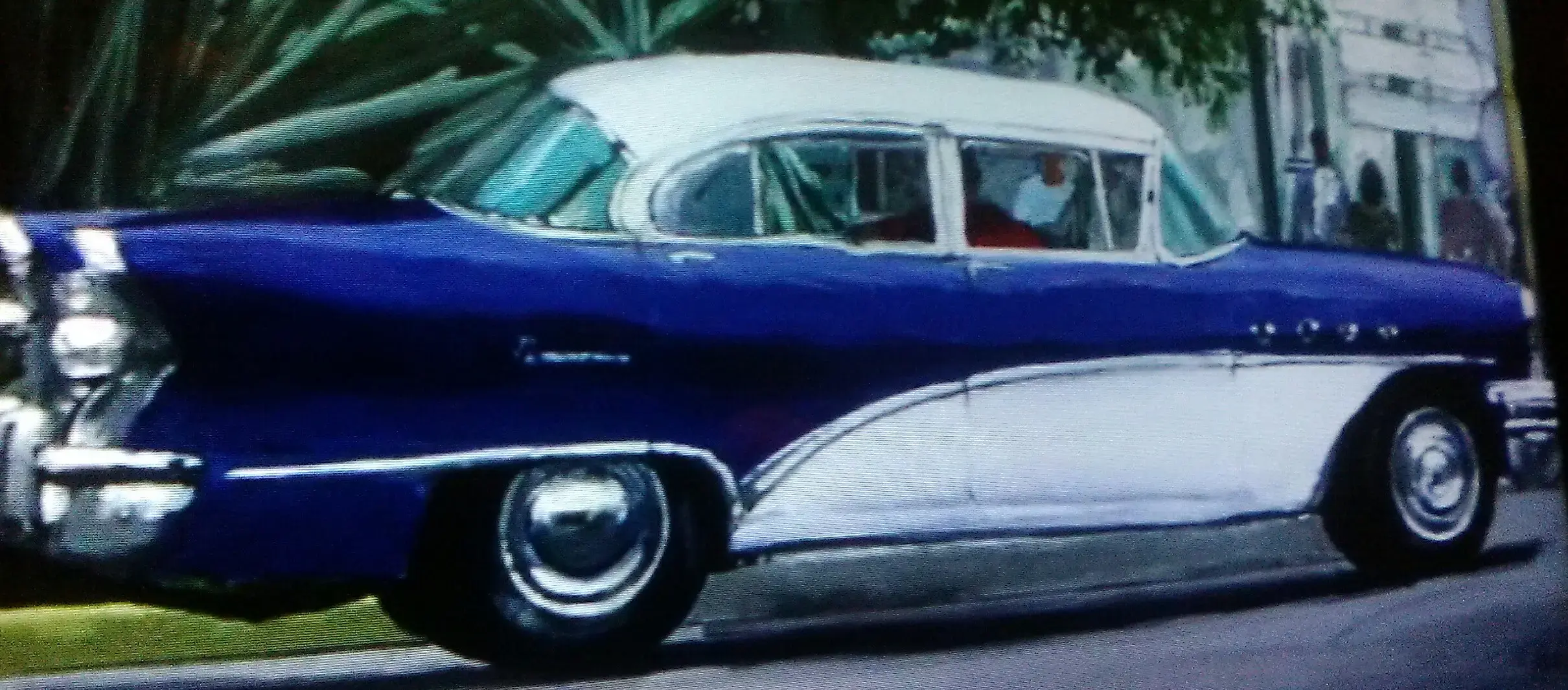 Jefferson City Coin Laundry - Image 12