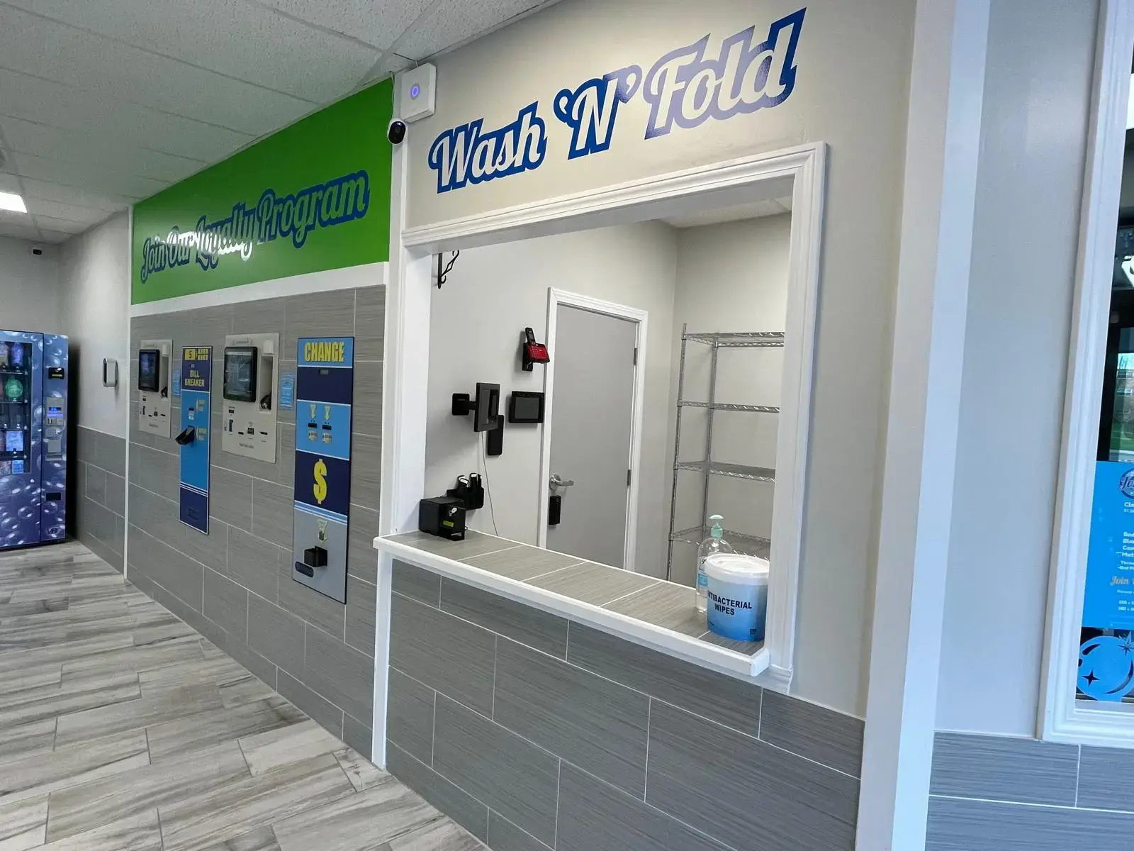 Jelli’s Laundromat - Image 4
