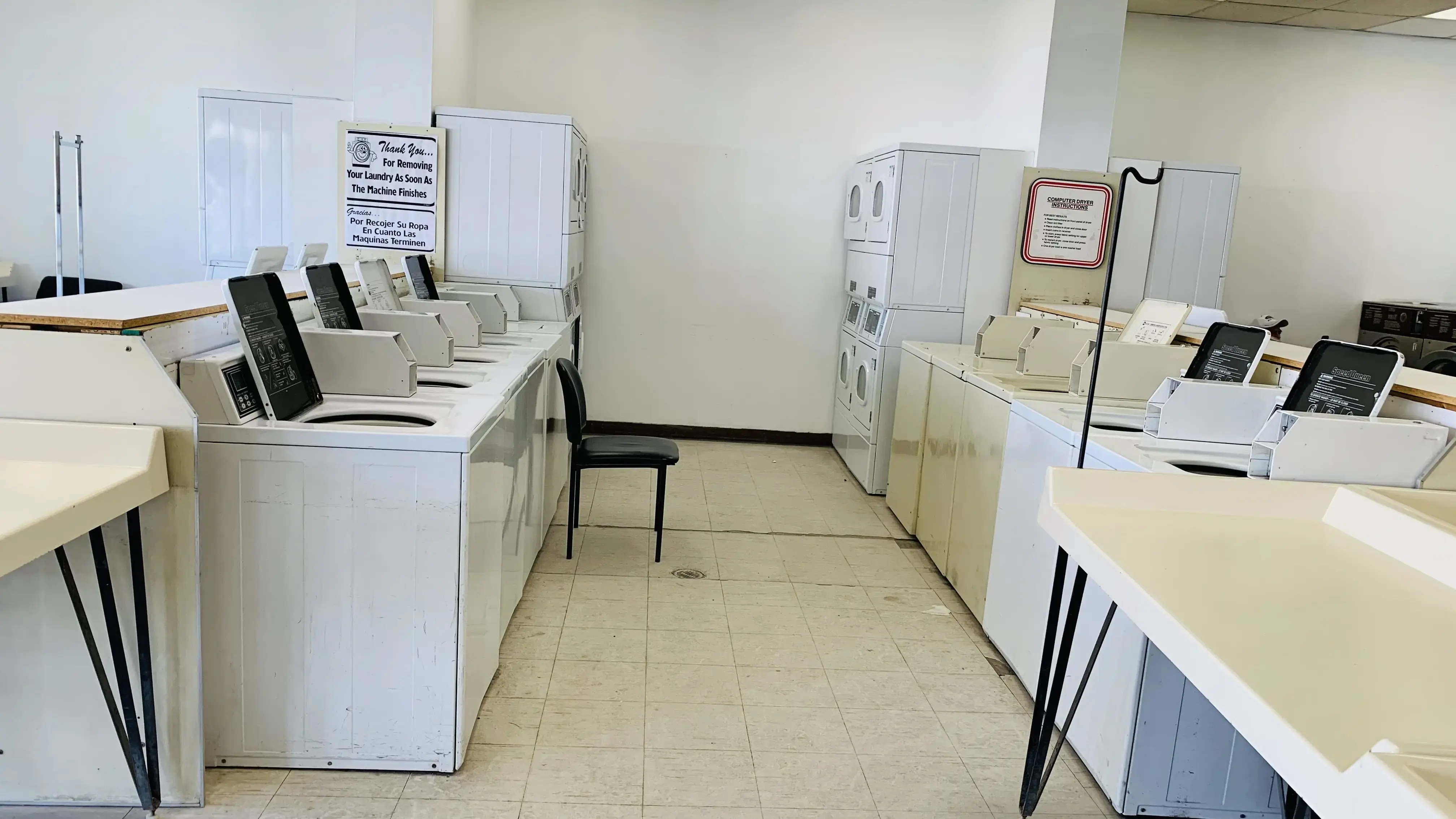 Jenny's Coin Laundry thumbnail 7