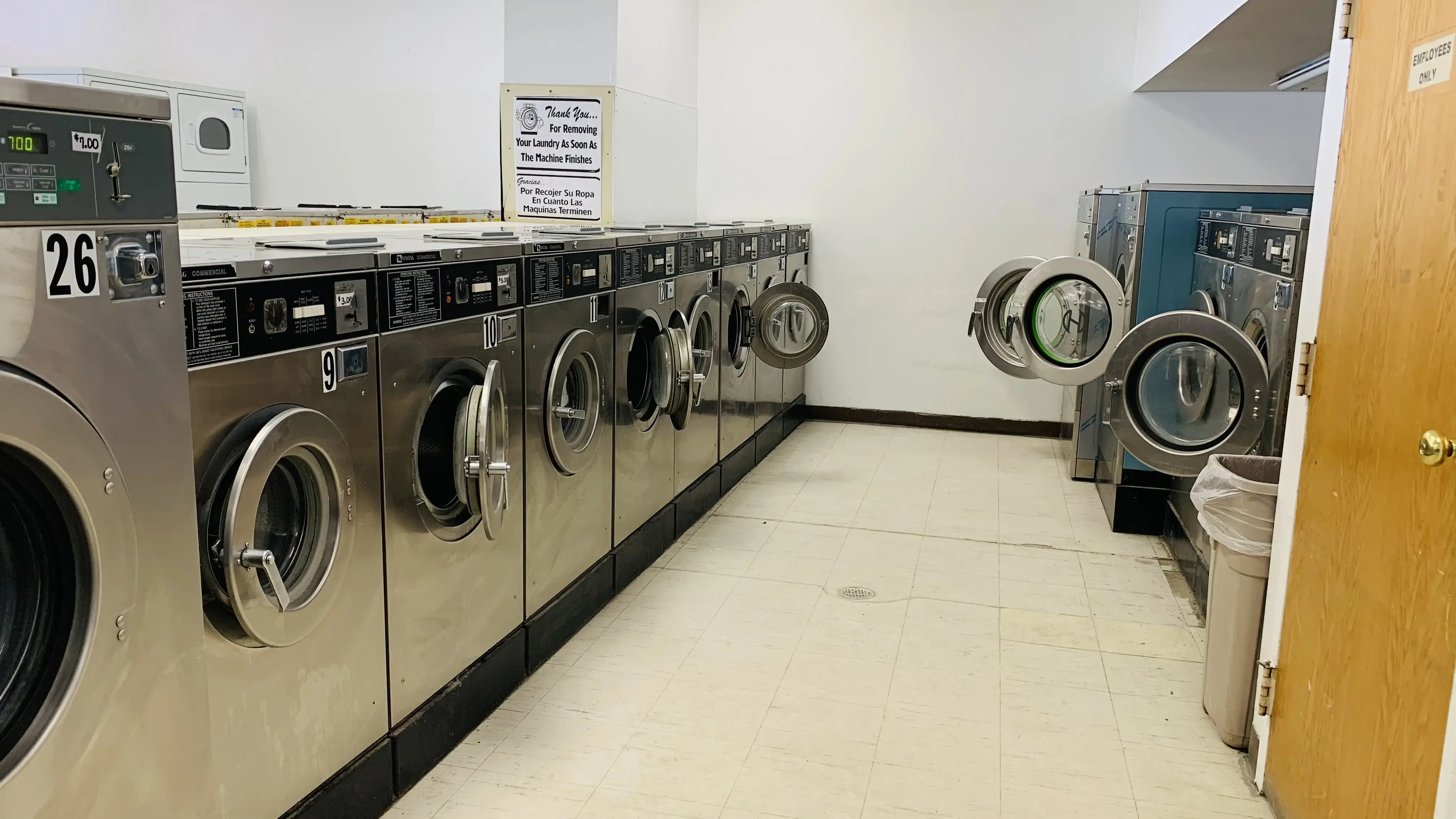 Jenny's Coin Laundry thumbnail 15