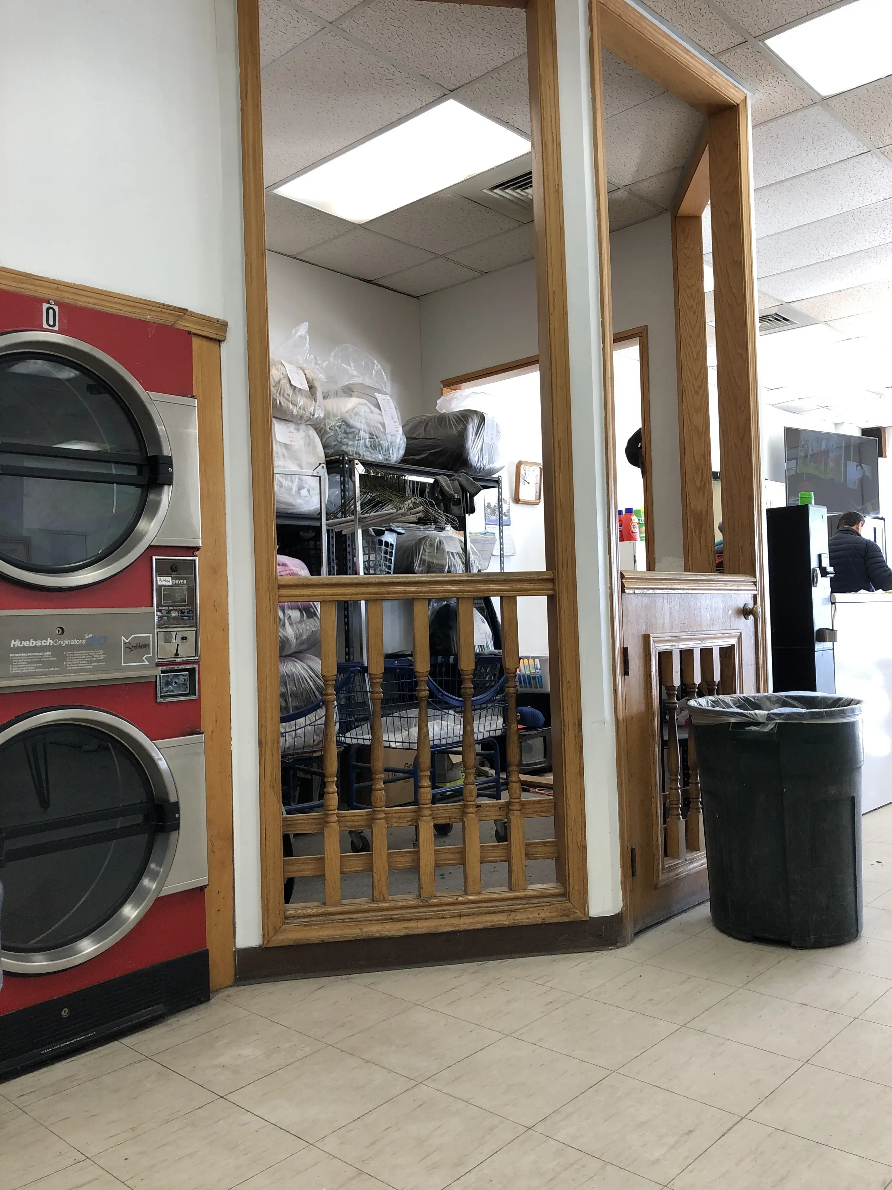 Jenny's Coin Laundry thumbnail 11