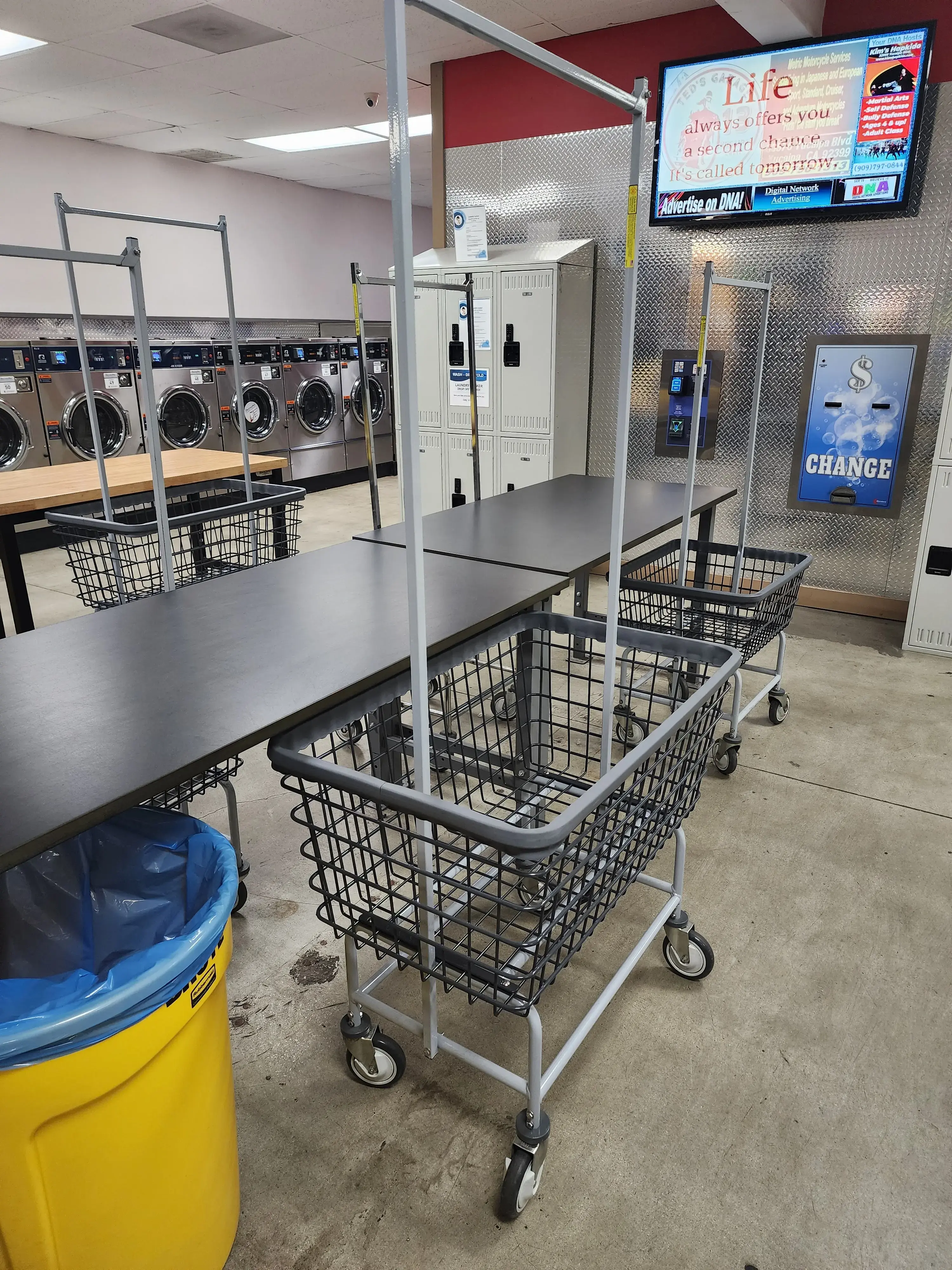 Jennys Laundry Spa Yucaipa thumbnail 7