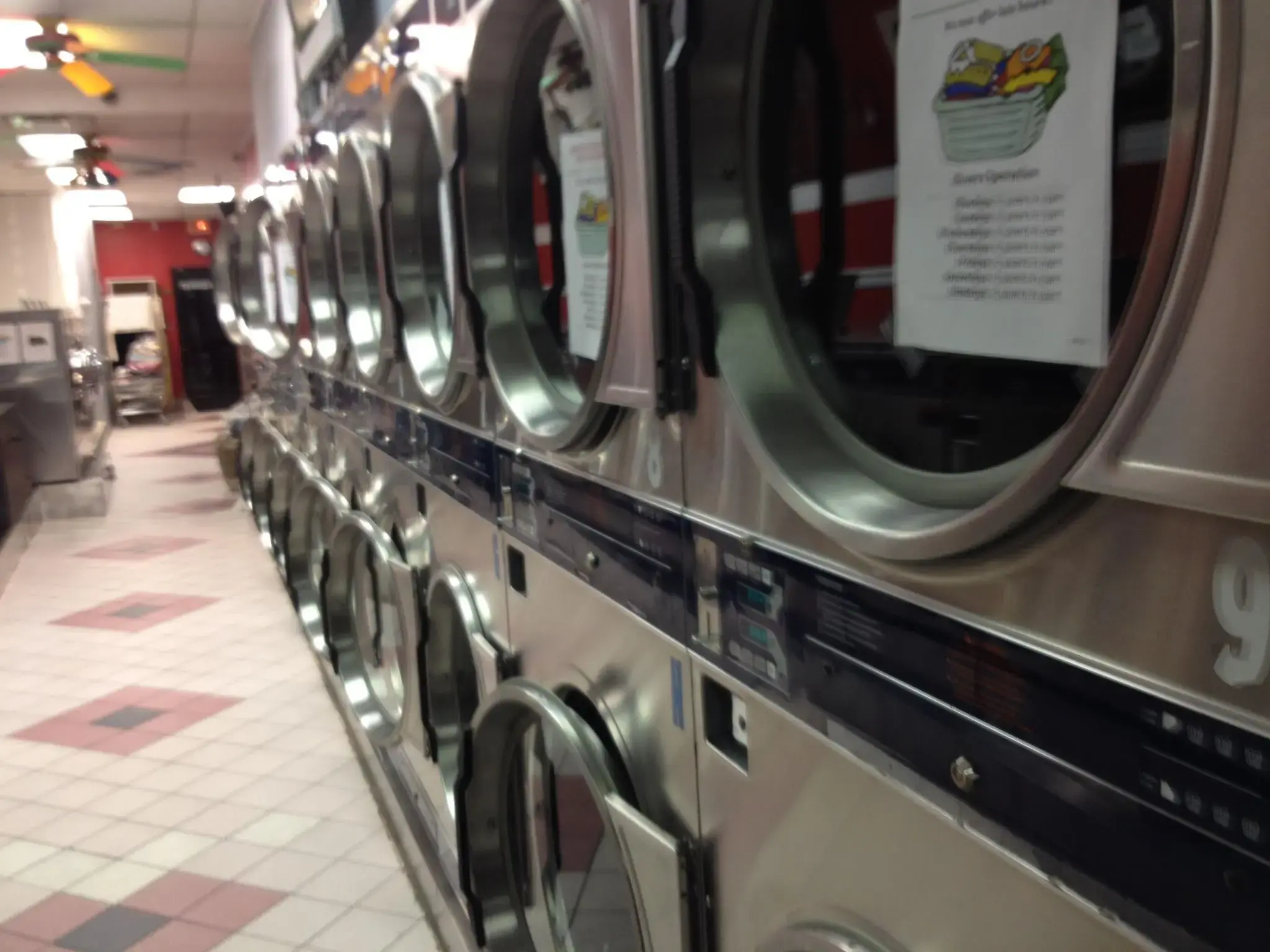 Jericho Laundromat - Image 11