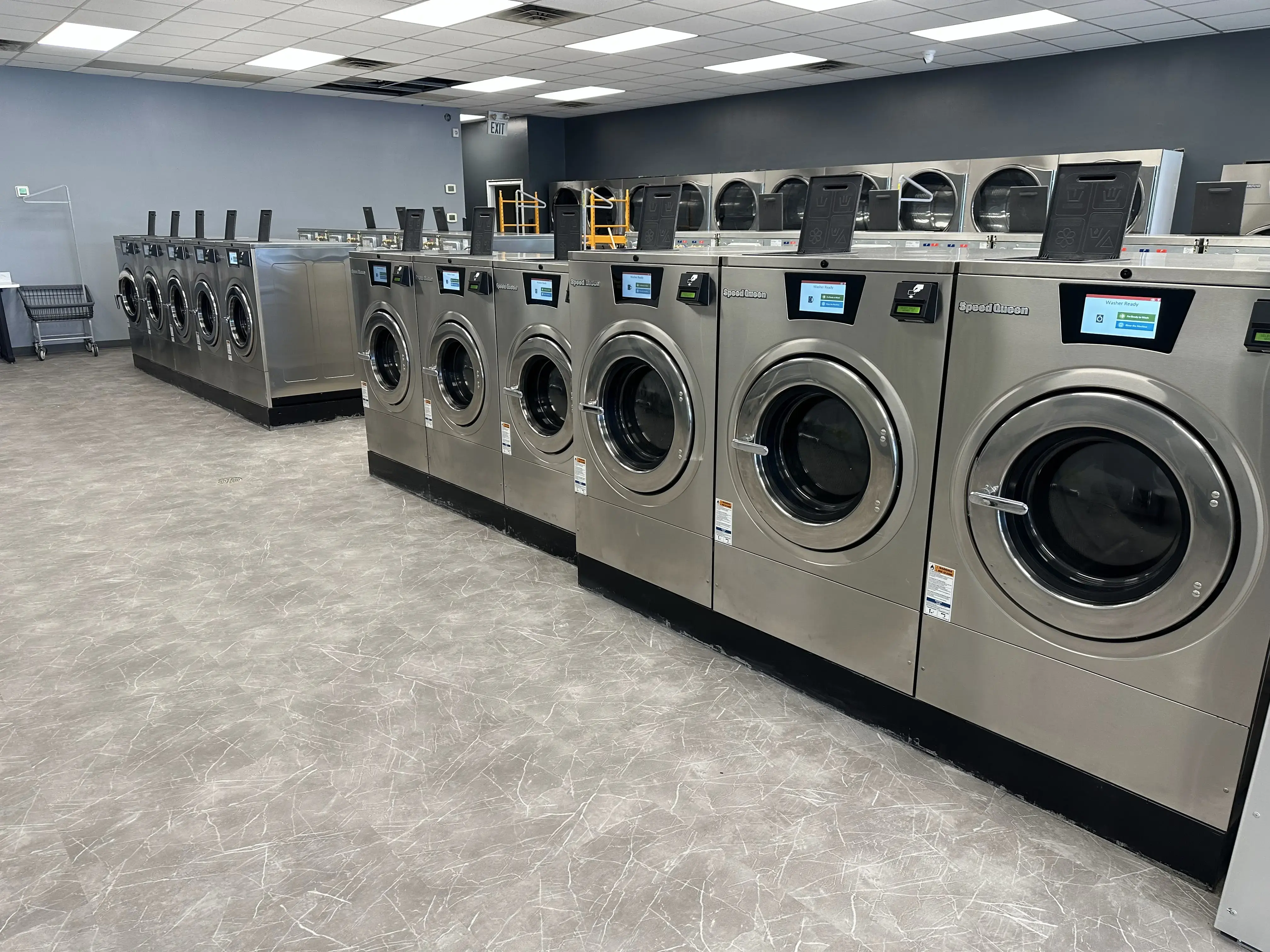 Jet Laundromat - Image 9