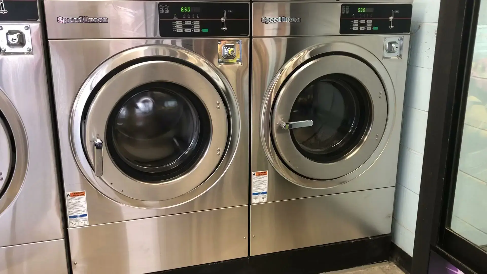 Jet Laundromat - Image 2