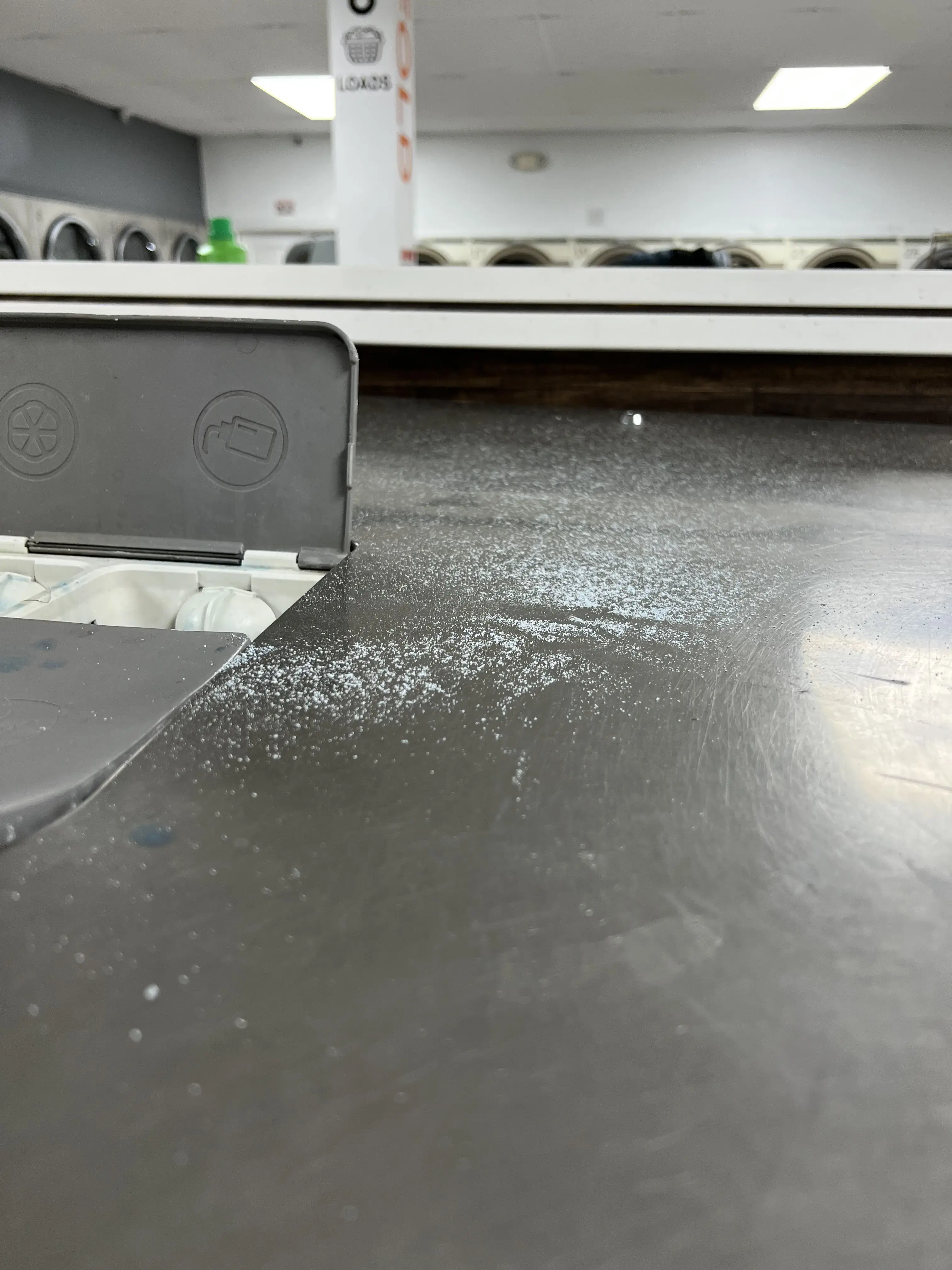 JETS LAUNDROMAT thumbnail 14