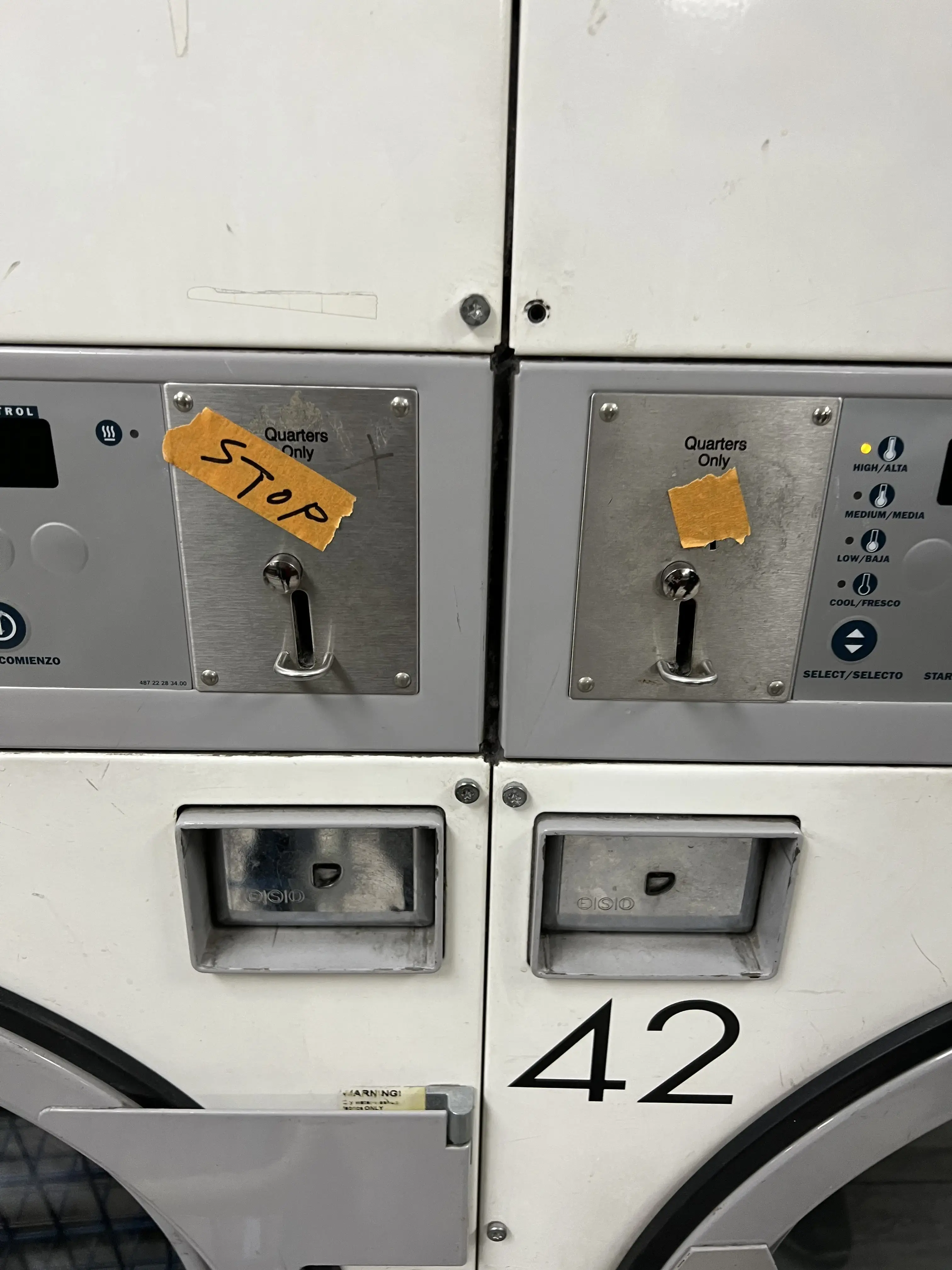 JETS LAUNDROMAT thumbnail 20