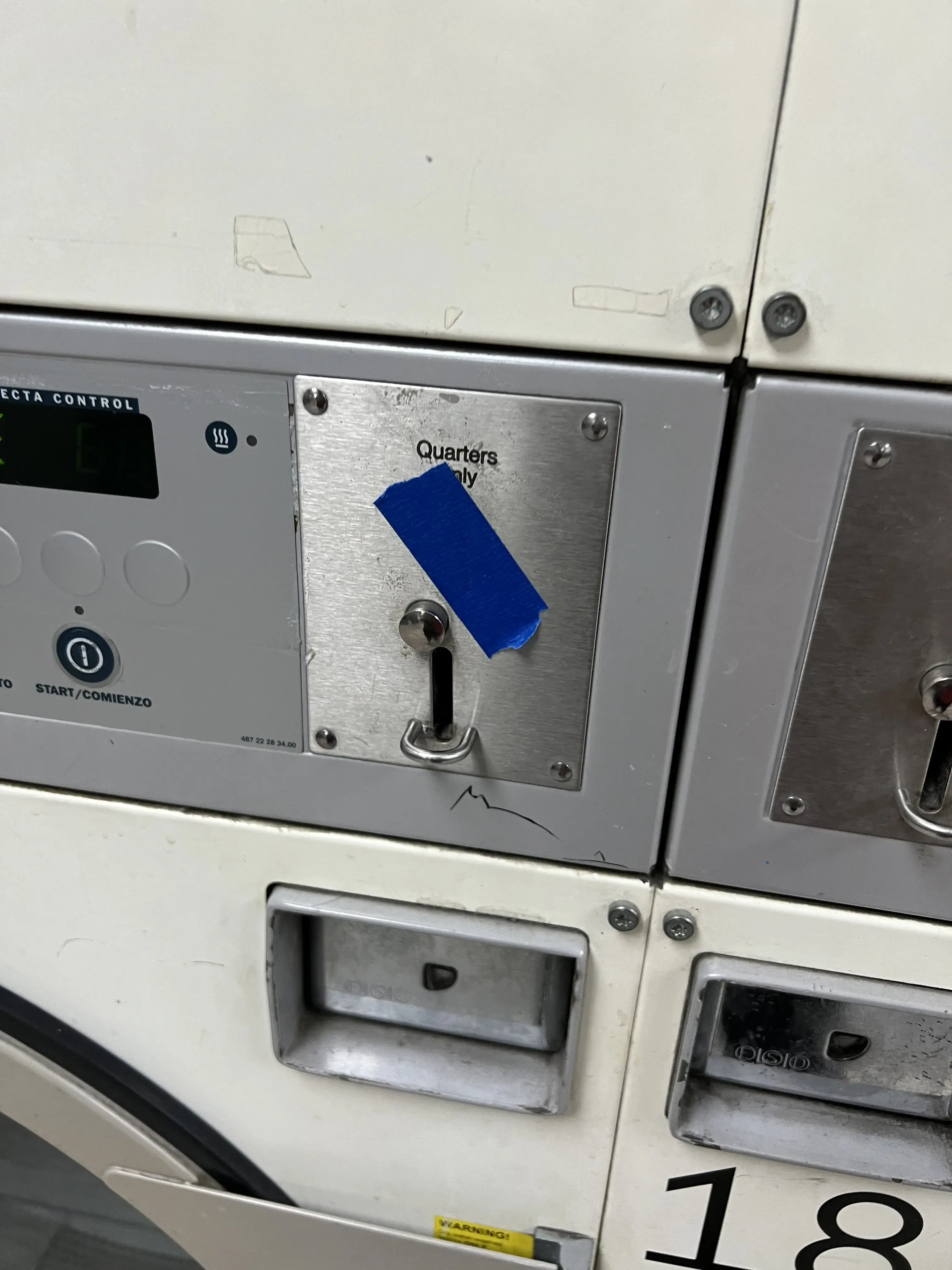 JETS LAUNDROMAT thumbnail 6