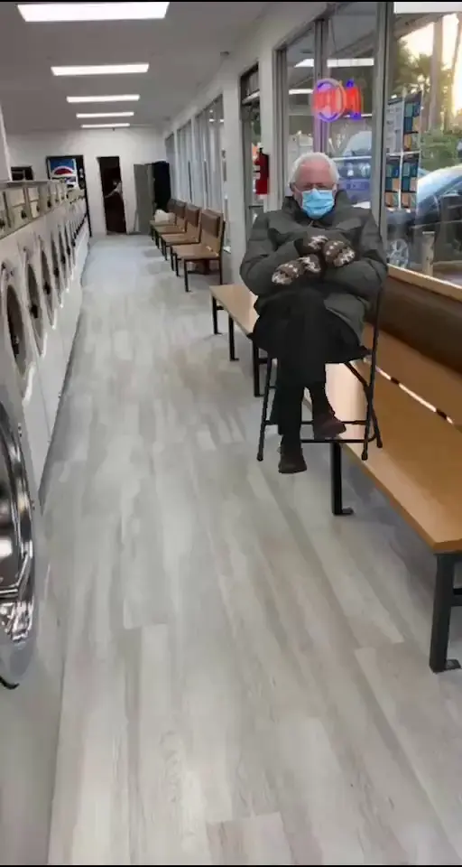 JETS LAUNDROMAT - Image 2