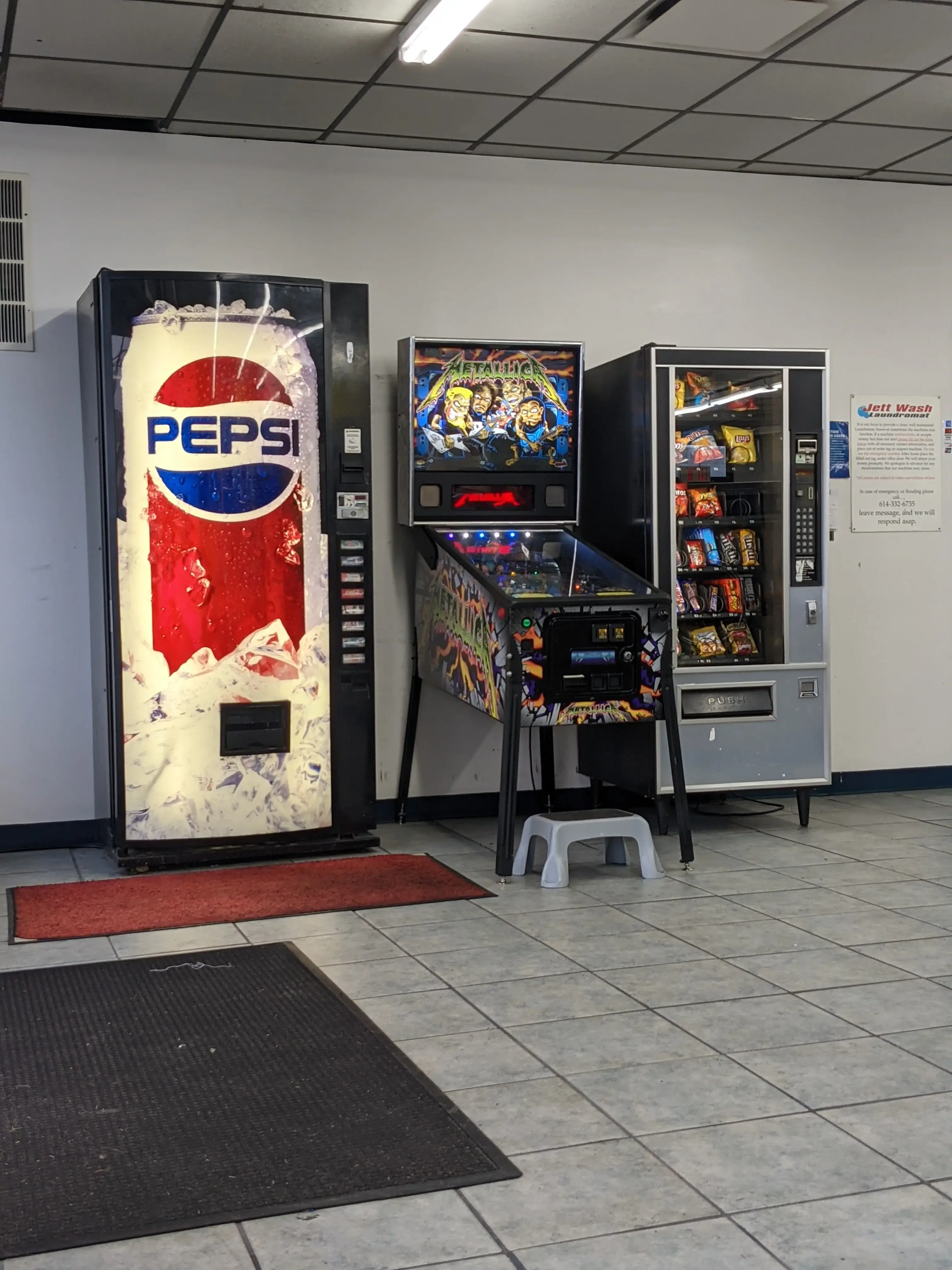 Jett Wash Laundromat thumbnail 2